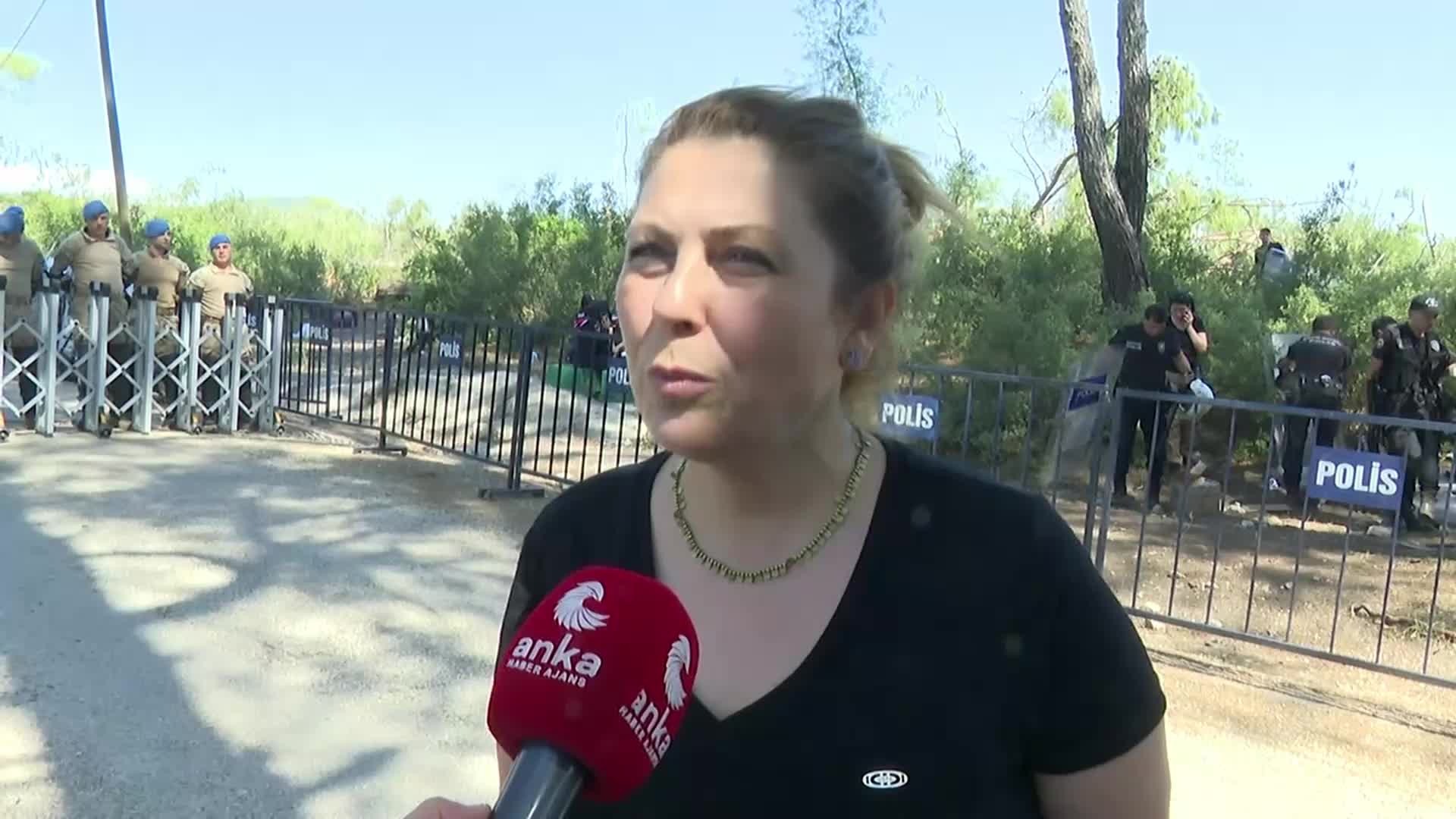 CHP MİLLETVEKİLLERİ AKBELEN’DE… NERMİN YILDIRIM KARA: “30-40 YIL EKONOMİK ÖMRÜ OLAN BİR ŞİRKETİN 'BURADA KEYFİNİ SÜRECEĞİZ' DİYE EKOSİSTEM YOK OLUYOR”
