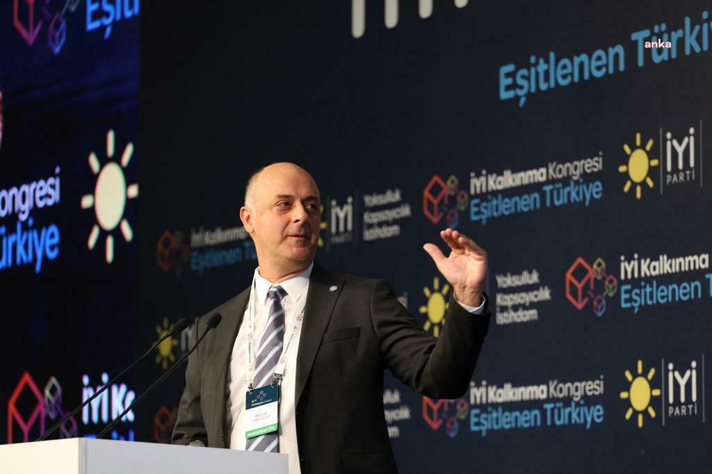 ÜMİT ÖZLALE, ENFLASYON RAKAMLARINI DEĞERLENDİRDİ: “TÜRKİYE, BİR MİLLİ GÜVENLİK PROBLEMİ HALİNE GELEN GIDA VE BARINMA KRİZİYLE BAŞ ETMEDİĞİ SÜRECE ENFLASYONU KALICI OLARAK DÜŞÜREMEZ”
