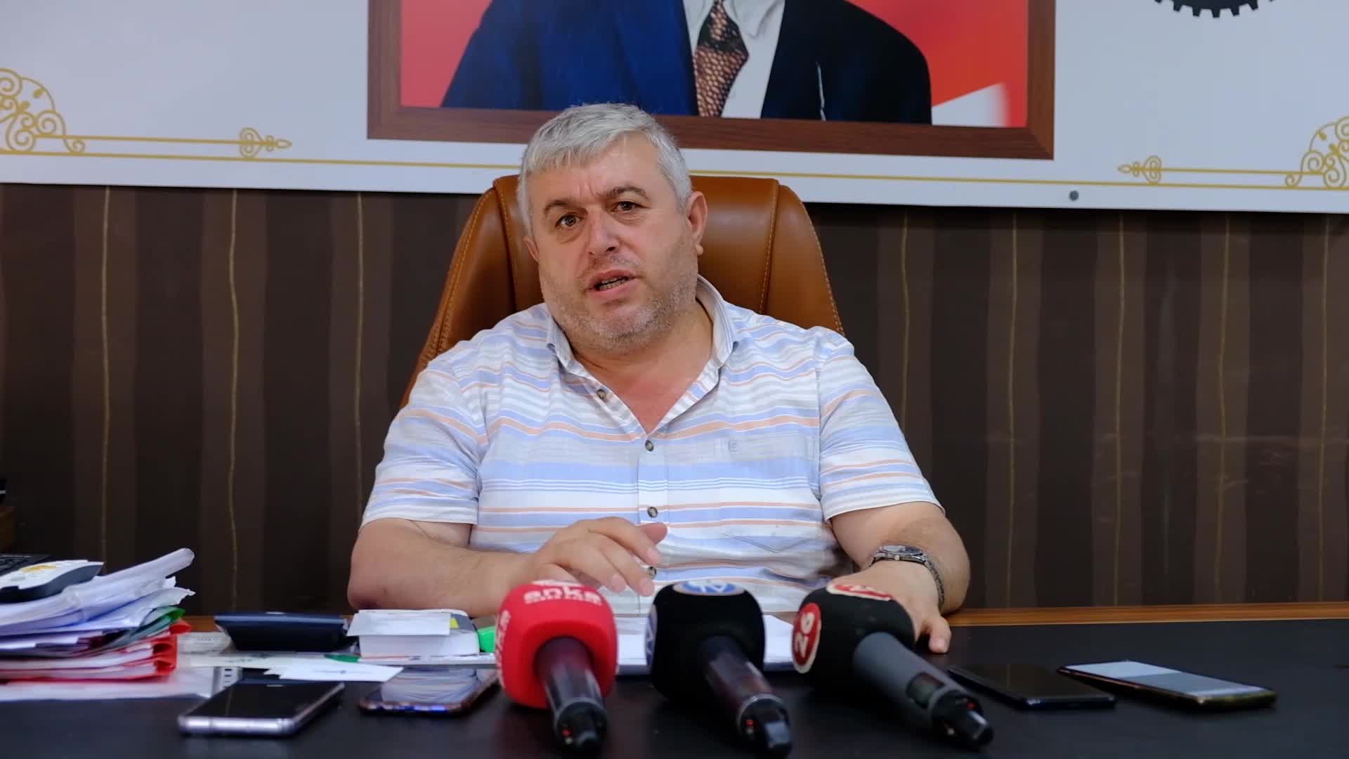 KRİSTAL İŞ SENDİKASI ESKİŞEHİR ŞUBE BAŞKANI AKYAZI: "TÜRKİYE’DE ÜCRETLER AYLIK BELİRLENMELİ"