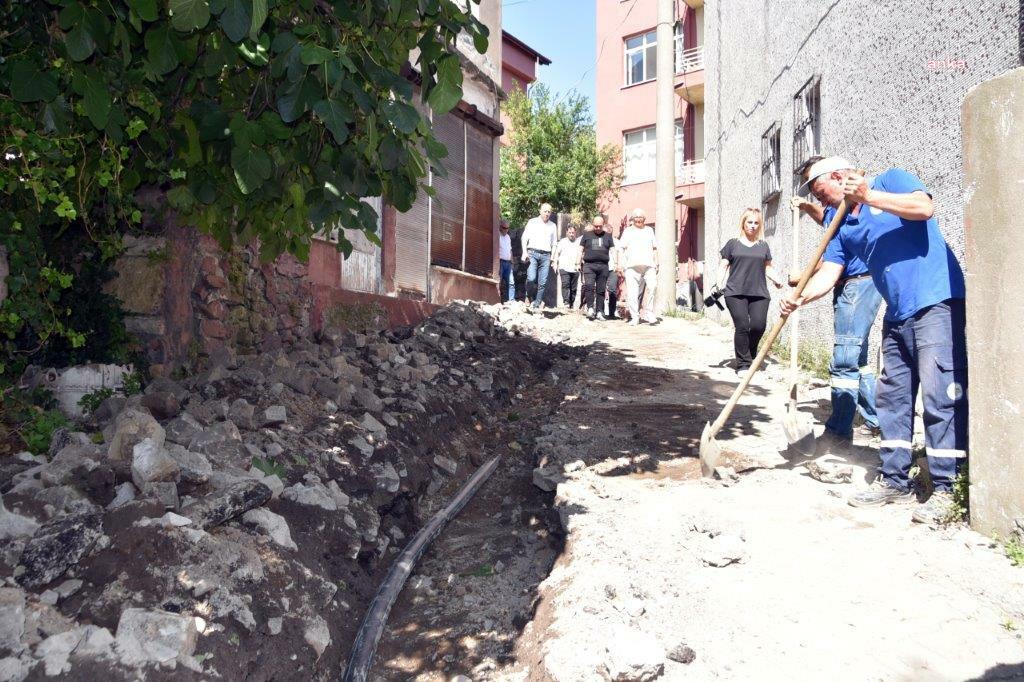 KDZ. EREĞLİ BELEDİYE BAŞKAN POSBIYIK, ALTYAPI ÇALIŞMALARINI DENETLEDİ
