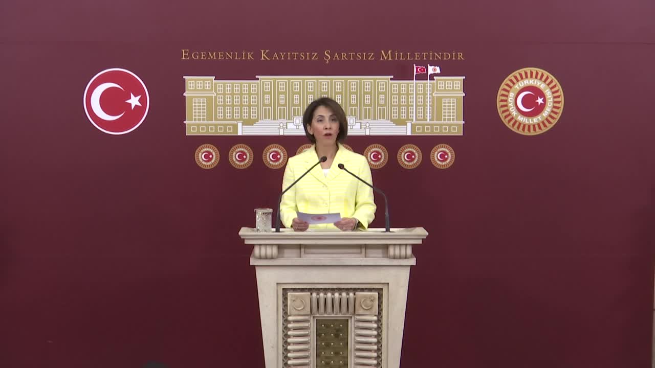 AYLİN YAMAN: “TIBBİ CİHAZ SEKTÖRÜ STRATEJİK YAPISIYLA MUTLAKA DESTEKLENMELİ, YERLİ ÜRETİCİLER TEŞVİK EDİLMELİ, ÜRÜNLER FİYAT DEĞİL KALİTE ODAKLI OLARAK DEĞERLENDİRİLMELİDİR”