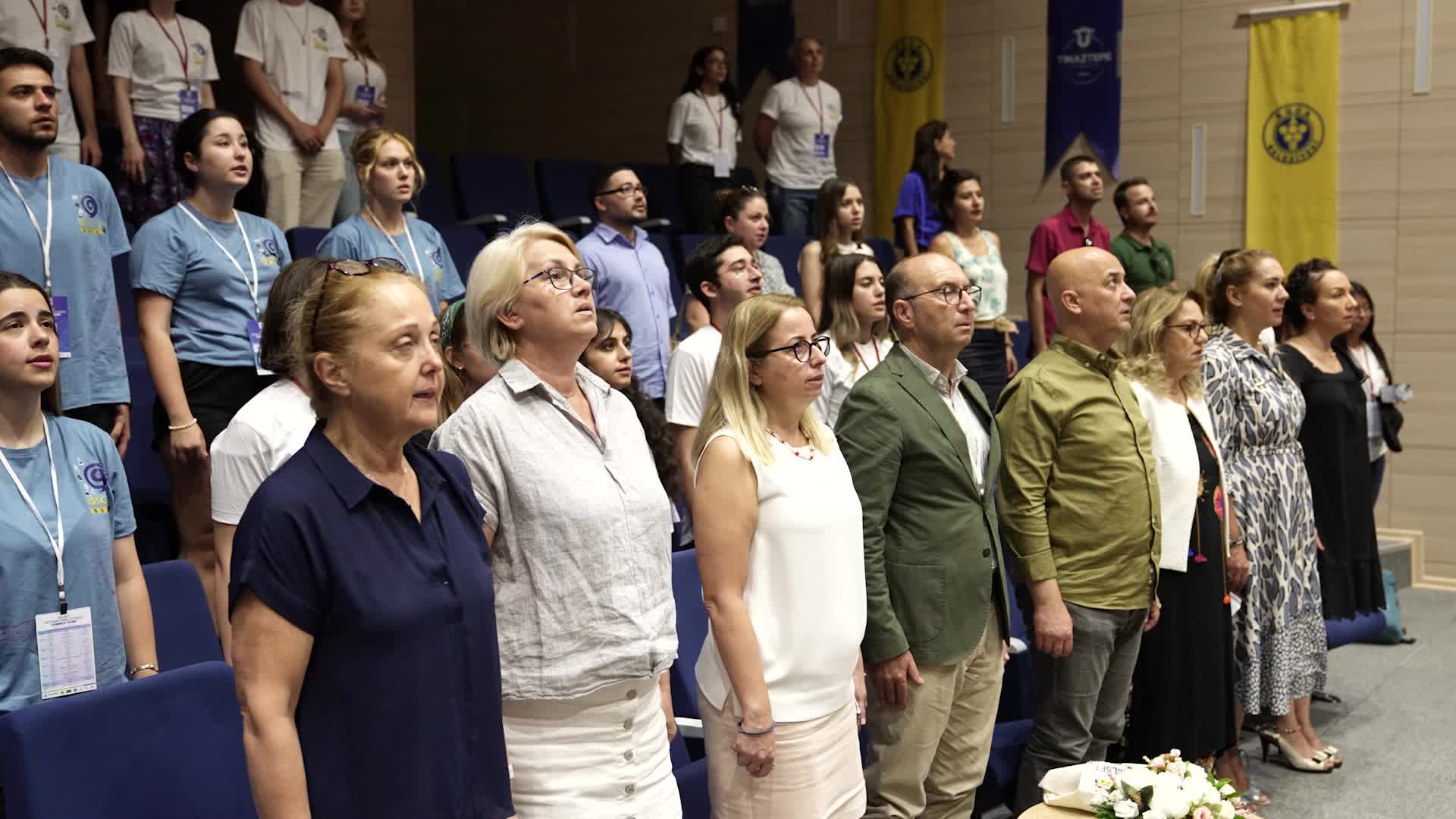 BUCA'DA ULUSLARARASI BİLİM YAZ KAMPI SONA ERDİ