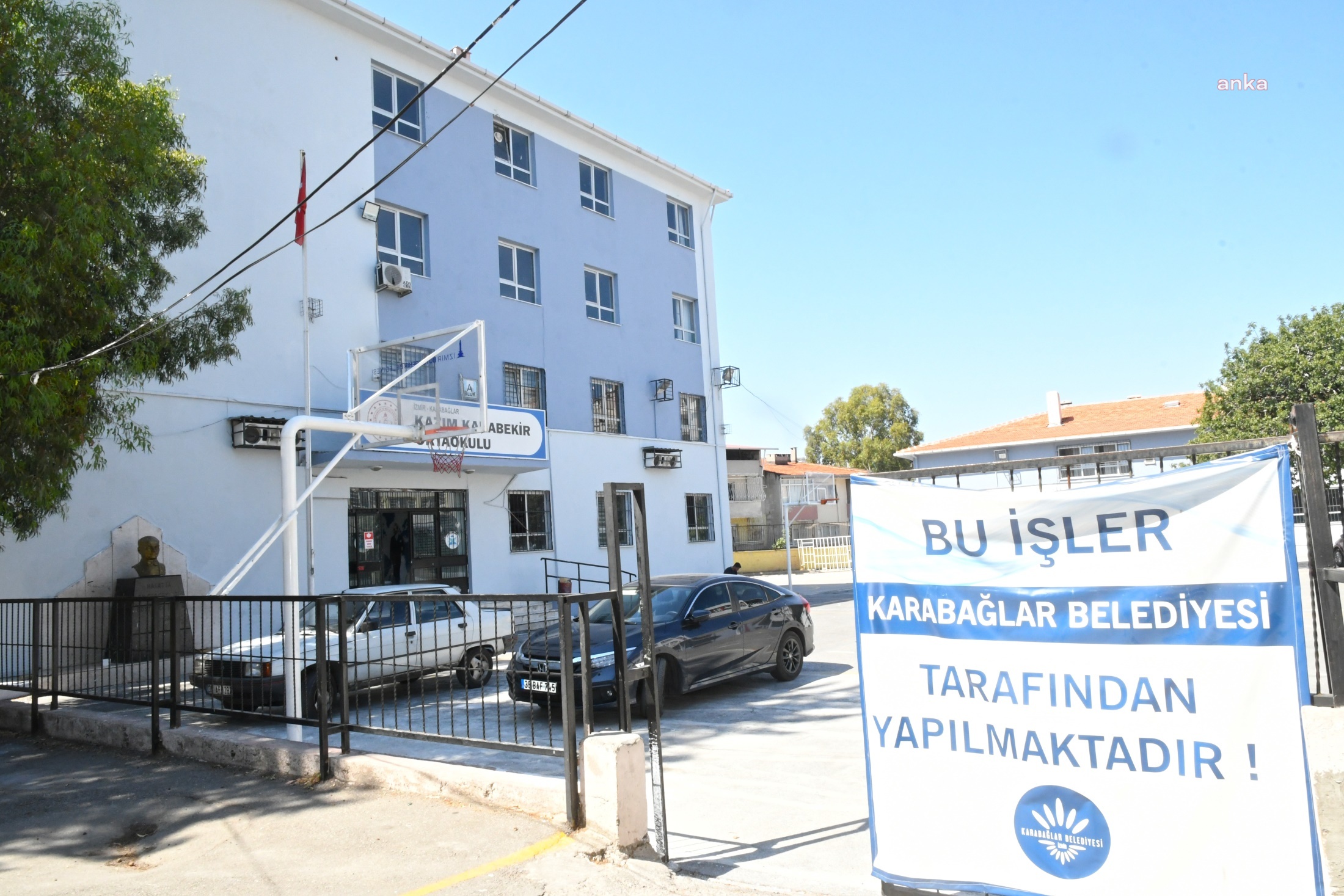 KARABAĞLAR BELEDİYESİ, EĞİTİME DESTEK ÇALIŞMALARINA ARALIKSIZ DEVAM EDİYOR