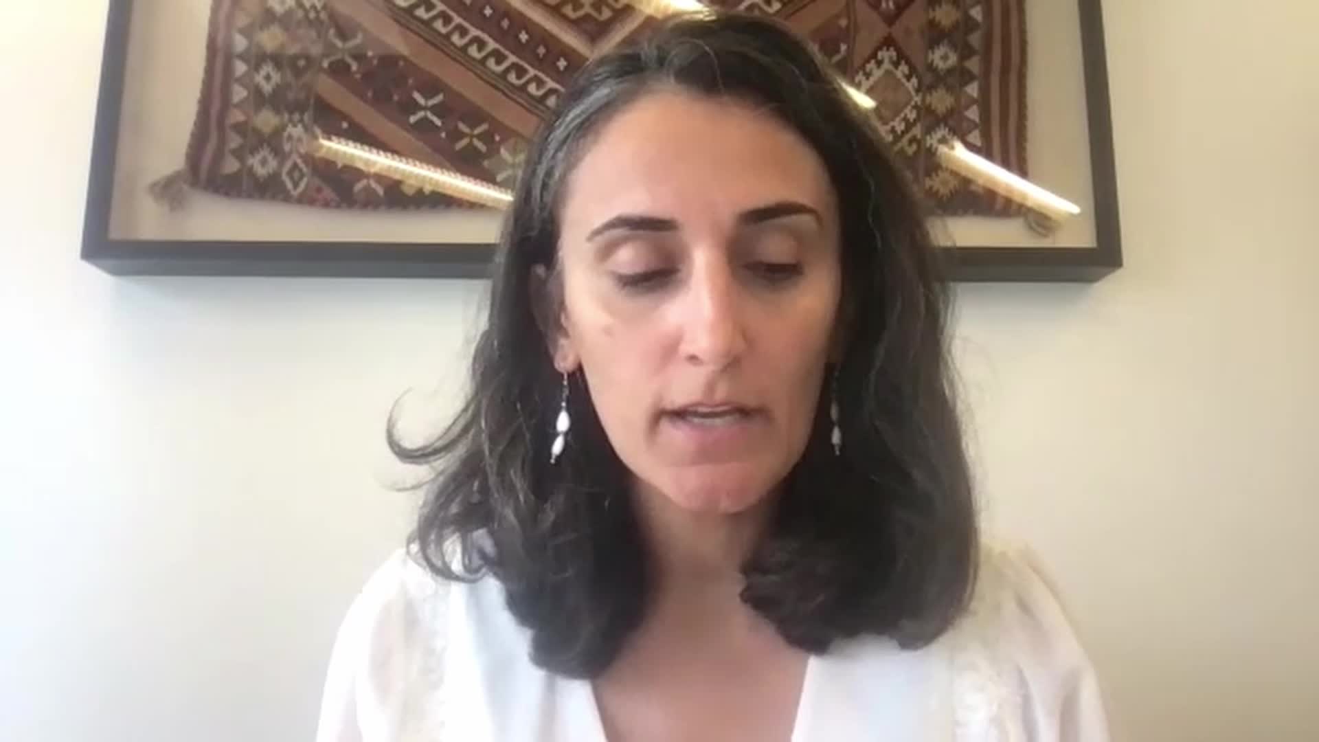 MEME KANSERİNİN ERKEN TEŞHİSİNDE ÖNEMLİ BİR BULUŞA İMZA ATAN DR. DAĞDEVİREN: BU ALETİN TÜRKİYE CUMHURİYETİ’NİN YÜZÜNCÜ YILINA DENK GELMESİ AYRI BİR MUTLULUK. TÜRKİYE’DE SESİ KISILMAYA ÇALIŞILAN VE ŞİDDET GÖREN TÜM KADINLARA ARMAĞAN EDİYORUM