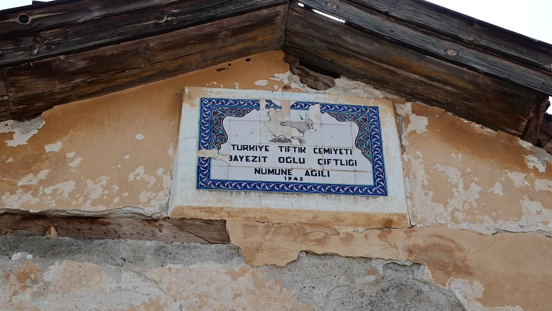 YOZGAT’TA ATATÜRK’ÜN EMRİ İLE KURULAN BEYAZITOĞLU ÇİFTLİĞİ KADERİNE TERKEDİLDİ