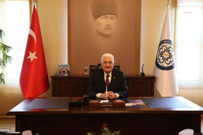 MUĞLA BÜYÜKŞEHİR BELEDİYE BAŞKANI GÜRÜN: “AKBELEN YALNIZCA AĞAÇ KESİMİYLE SINIRLANDIRILAMAYACAK KADAR ÖNEMLİ ETKİLERİ OLAN SORUNLARIN BİZİM KENTİMİZDEKİ BİR YANSIMASIDIR”
