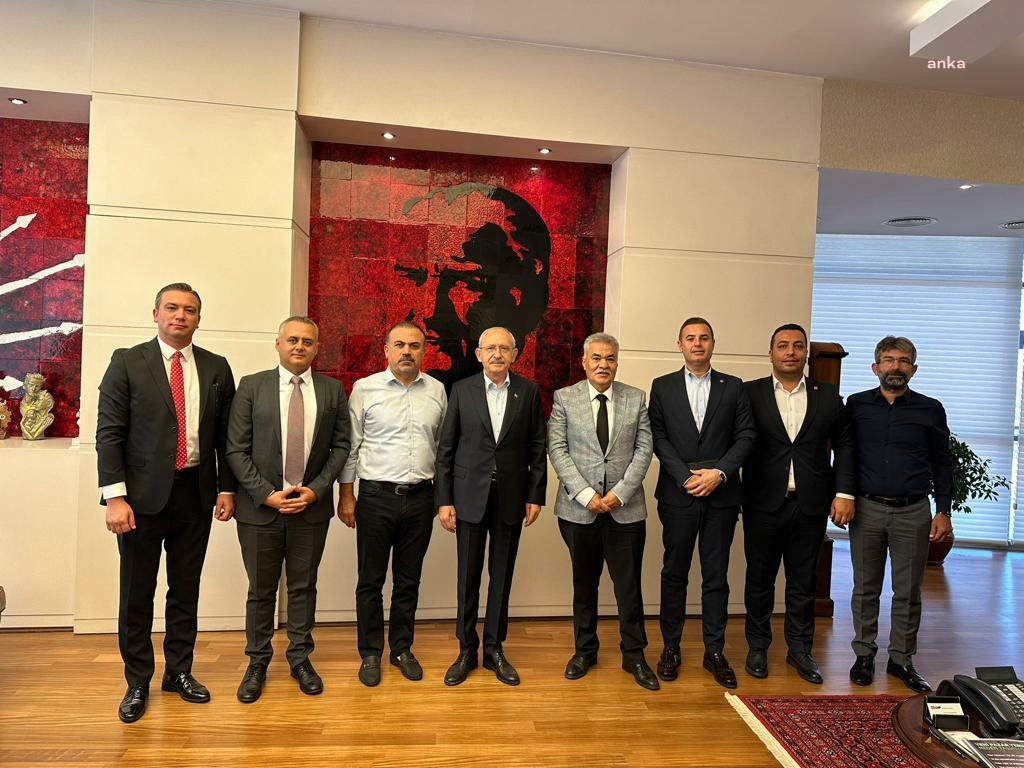 BAŞKAN TEKİN, CHP LİDERİ KILIÇDAROĞLU'NU ZİYARET ETTİ