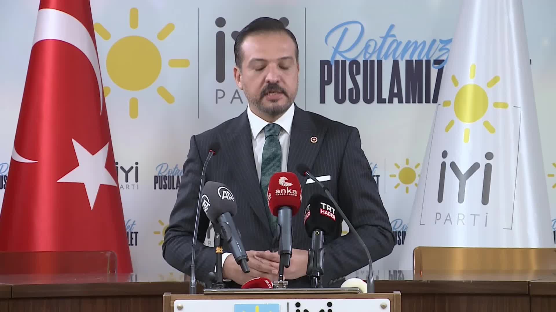 KÜRŞAD ZORLU, AKŞENER’İN 26 AĞUSTOS’TA AÇIKLAMA YAPACAĞINI DUYURDU: “TÜRK SİYASETİNDE ÖNEMLİ BİR BAŞLANGIÇ OLACAĞINI İFADE ETMEK İSTİYORUM"