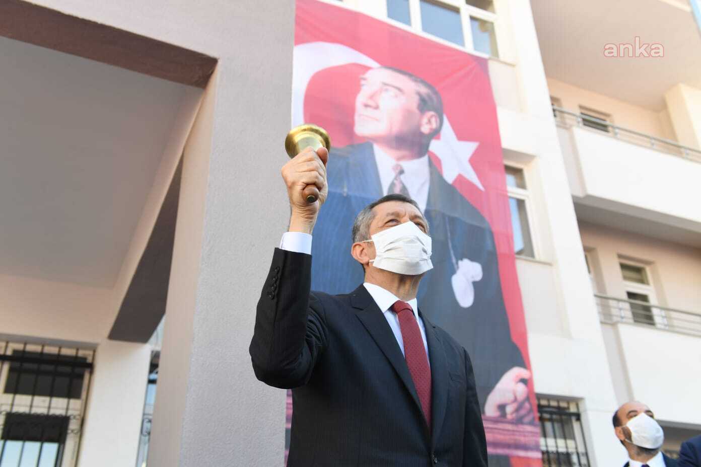 OKULLARDA DERS ZİLİ ÇALDI