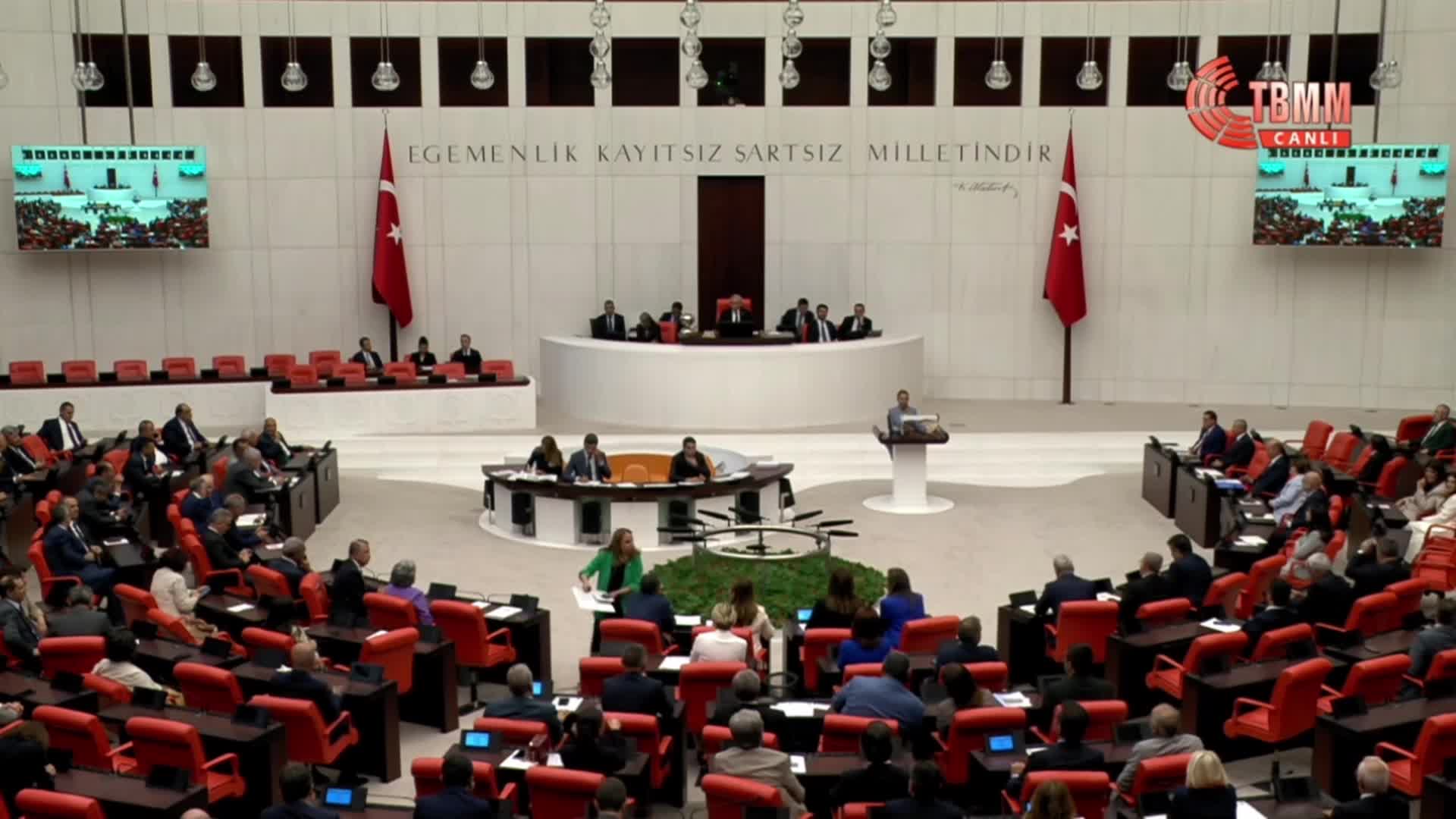 TBMM GENEL KURULU, “AKBELEN” GÜNDEMİYLE OLAĞANÜSTÜ TOPLANDI… CHP’Lİ DERİCİ: KONU ORADAKİ KAPLUMBAĞA, ORADAKİ KUŞ, BABASININ MEZARINI BIRAKMAK İSTEMEYEN AYTAÇ ABLA, TÜRKİYE’NİN HAVASI...BİLİYOR MUSUNUZ Kİ KONU VATAN