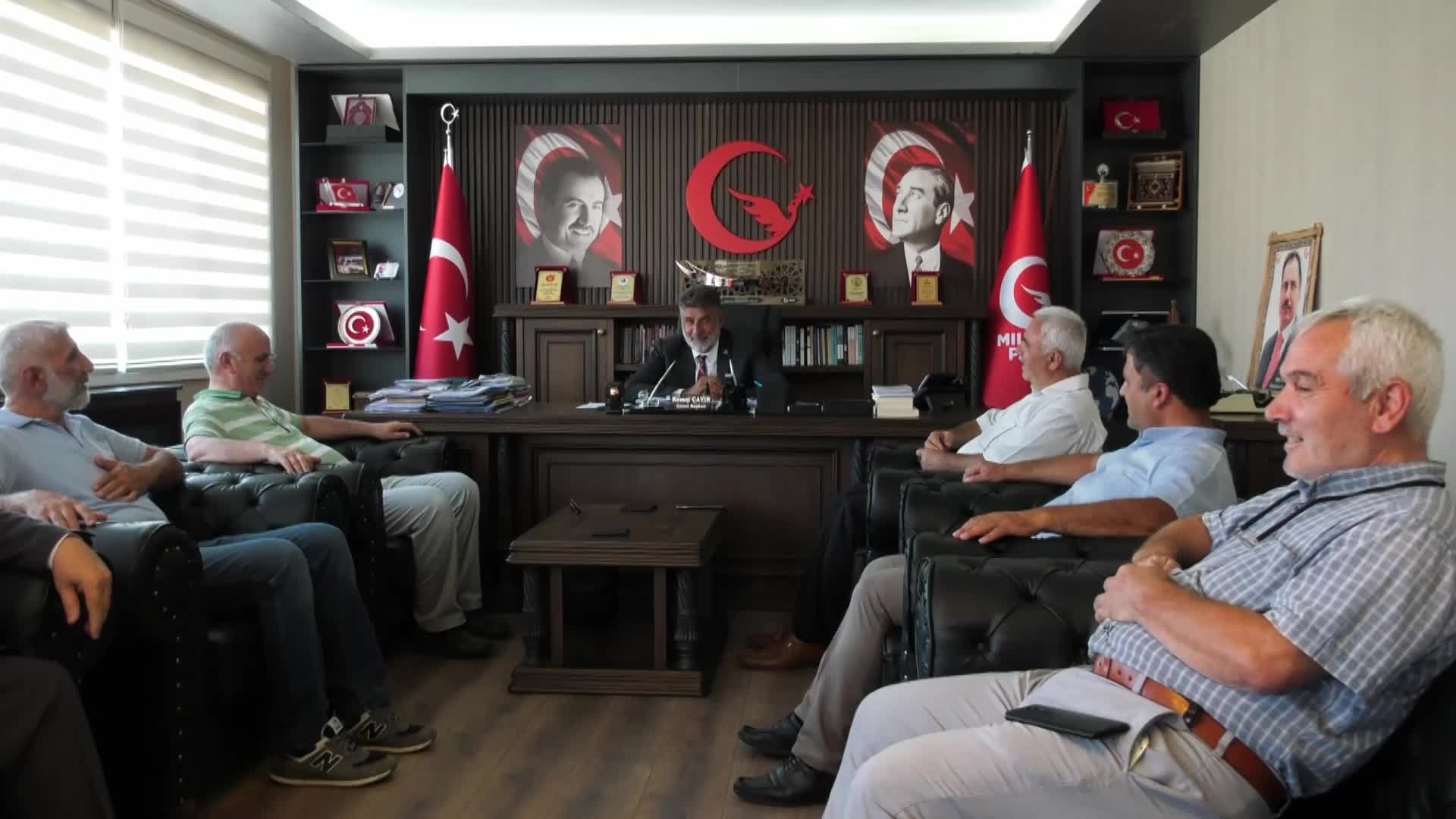 MAZLUMDER'DEN MİLLİ YOL PARTİSİ'NE ZİYARET... REMZİ ÇAYIR: "HAKLARI ELİNDEN ALINAN HANGİ KESİM OLURSA OLSUN, ONA SAHİP ÇIKMAZSAK YALNIZLAŞIR VE ZULMÜN İÇİNDE KAYBOLUP GİDERİZ"
