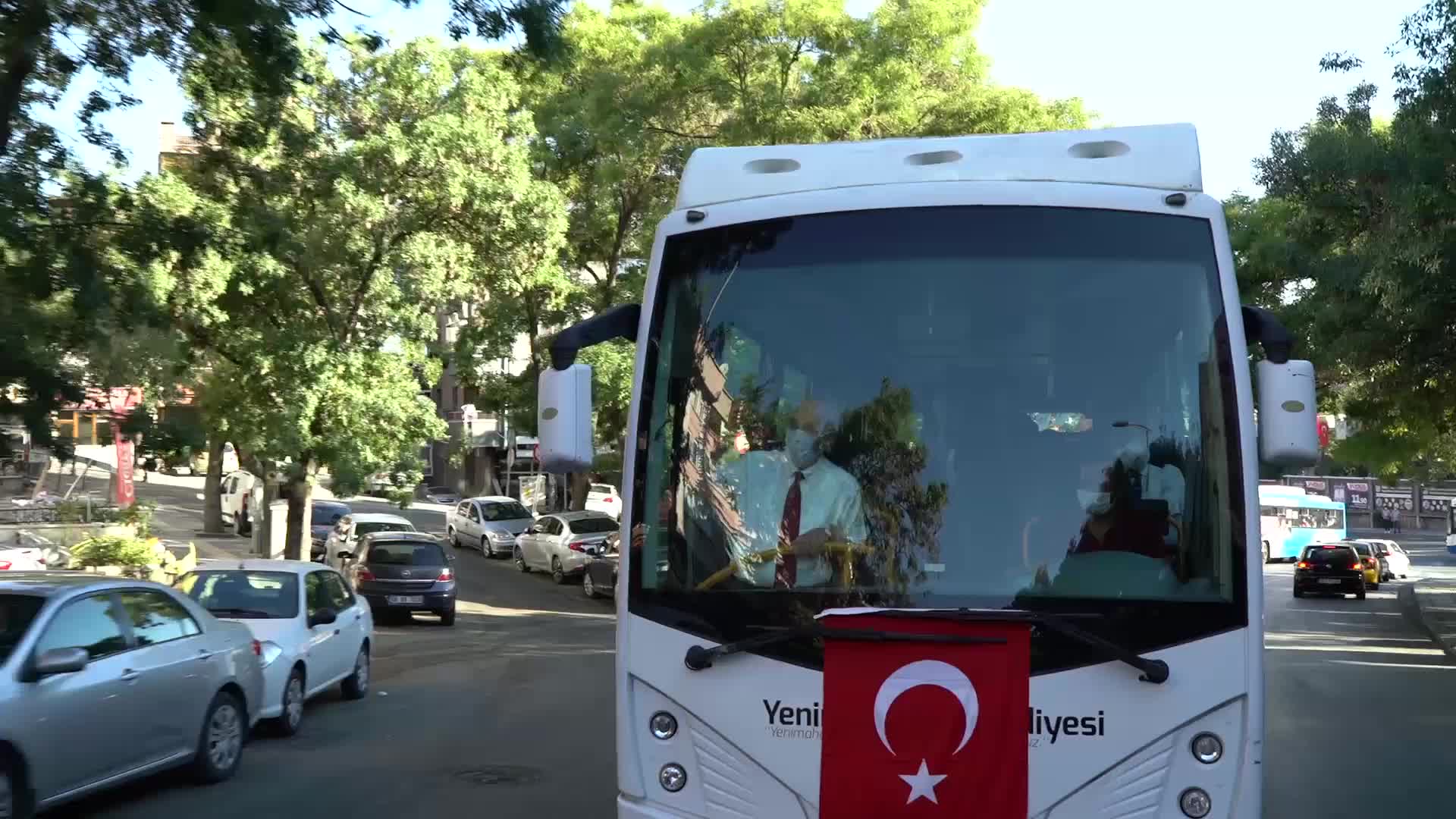 YENİMAHALLE’DE "ZAFER TURU"