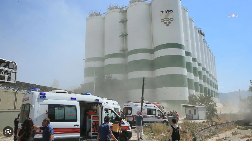 DERİNCE LİMANI’NDAKİ TMO SİLOSUNDA PATLAMASINDA HAYATINI KAYBEDEN MARAŞLI DEPREMZEDE, 25 GÜN ÖNCESİNE KADAR AİLESİ İLE BİRLİKTE DEPREM KONTEYNERİNDE YAŞIYORDU