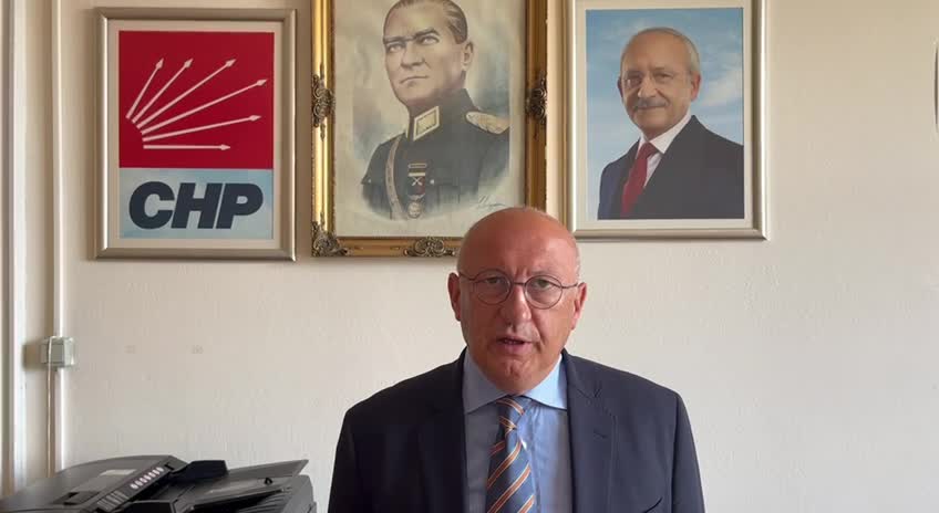 UTKU ÇAKIRÖZER: “OY KAZANMAK İÇİN ‘SIFIR EMİSYON’ DİYORLAR, ‘YENİLENEBİLİR ENERJİ’ DİYORLAR, ‘ARTIK KÖMÜR YOK’ DİYORLAR. OYU ALDIKTAN, SEÇİLDİKTEN SONRA DA GELİP ‘KÖMÜR SANTRALLERİ OLACAK, KÖMÜR OLMAZSA KARANLIKTA KALIRSINIZ’ DİYE MİLLETİ KANDIRIYORLAR”