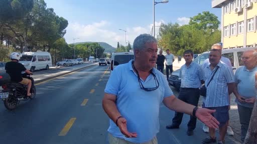 MUĞLA’DA ÇİMENTO FABRİKASI YAPIMINA KARŞI MAHKEME ÖNÜNDE BAŞLATILAN ADALET NÖBETİ SÜRÜYOR