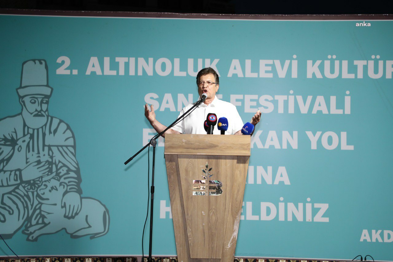 EDREMİT’TE ‘2. ALTINOLUK ALEVİ KÜLTÜR VE SANAT FESTİVALİ’ BAŞLADI