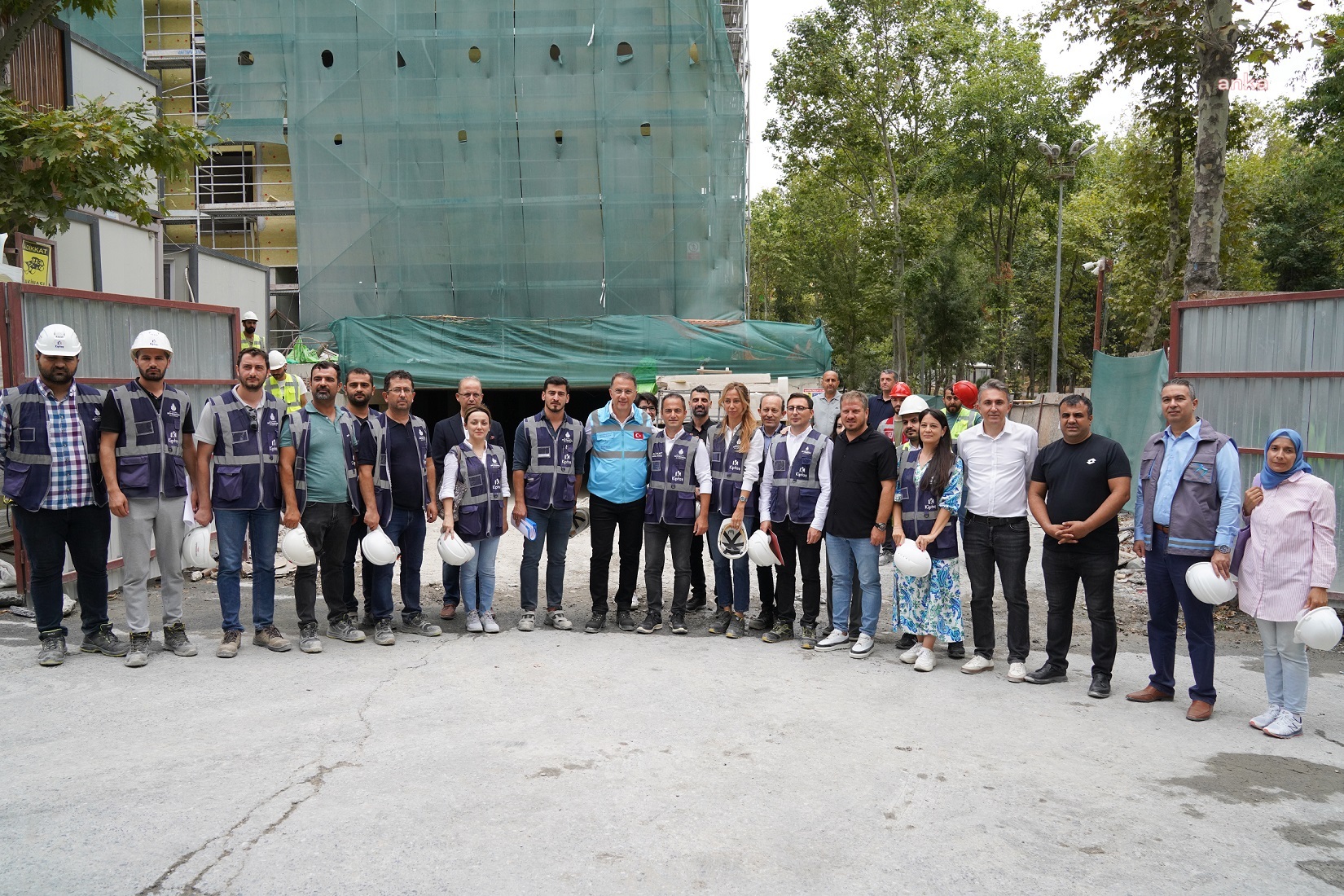 ‘KİPTAŞ BEYLİKDÜZÜ KIRLANGIÇ EVLER’ PROJESİNDE ÇALIŞMALAR SÜRÜYOR