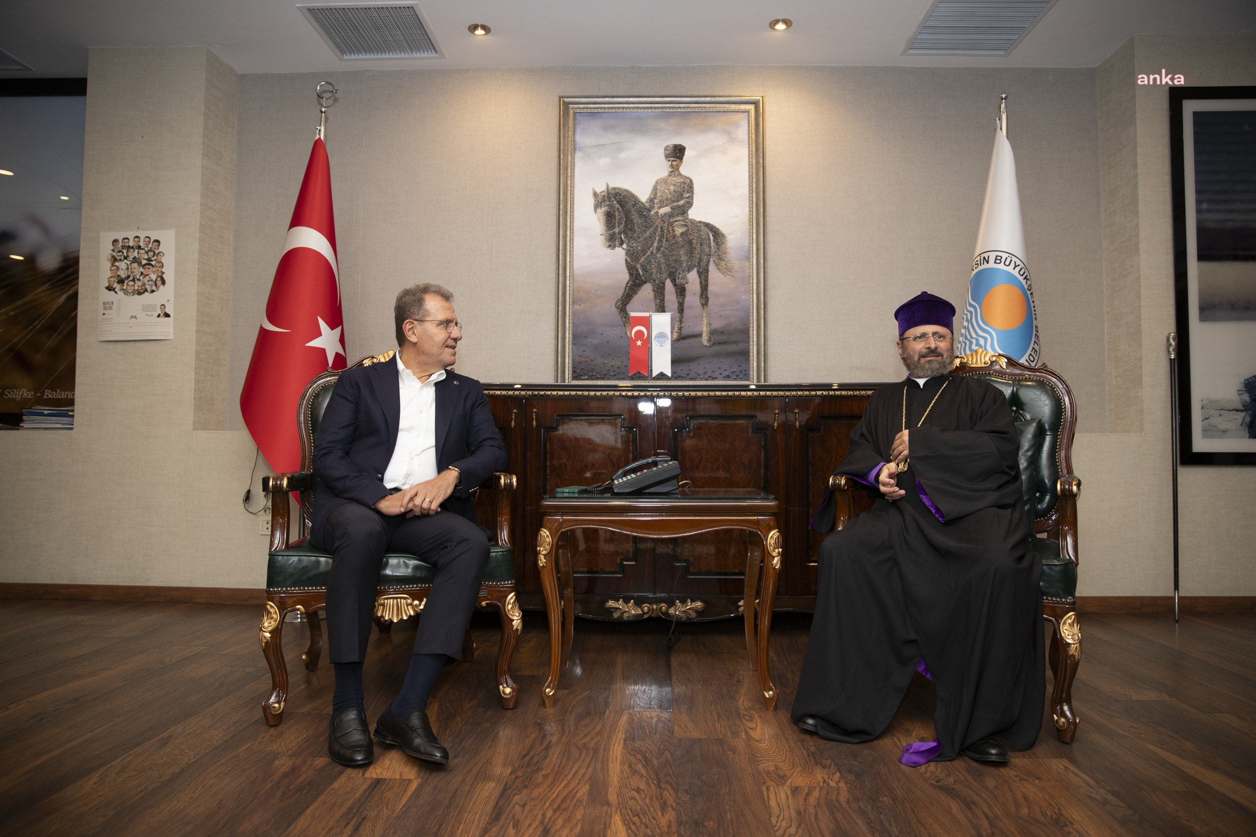 MERSİN BÜYÜKŞEHİR BELEDİYE BAŞKANI SEÇER, TÜRKİYE ERMENİLERİ PATRİĞİ SAHAK MAŞALYAN İLE BİR ARAYA GELDİ