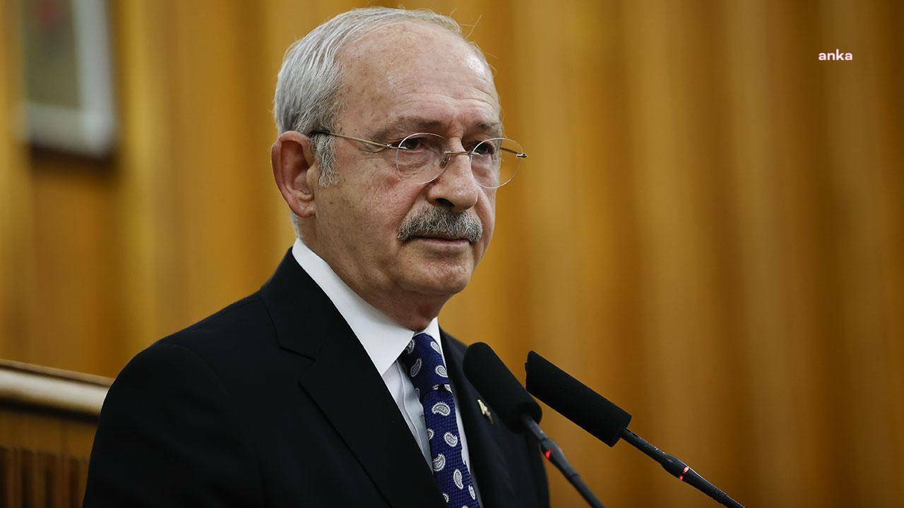 KILIÇDAROĞLU: “İNGİLTERE, ‘İNSAN KAÇAKÇILIĞI YAPAN ŞEBEKELERİ ENGELLEME VE ÇÖKERTME’ ODAKLI, TÜRKİYE İLE BİR ANLAŞMA YAPILDIĞINI AÇIKLADI… BİZ YAPILANLARI YABANCILARDAN ÖĞRENİYORUZ. SORU: TÜRKİYE’Yİ KİM YÖNETİYOR”