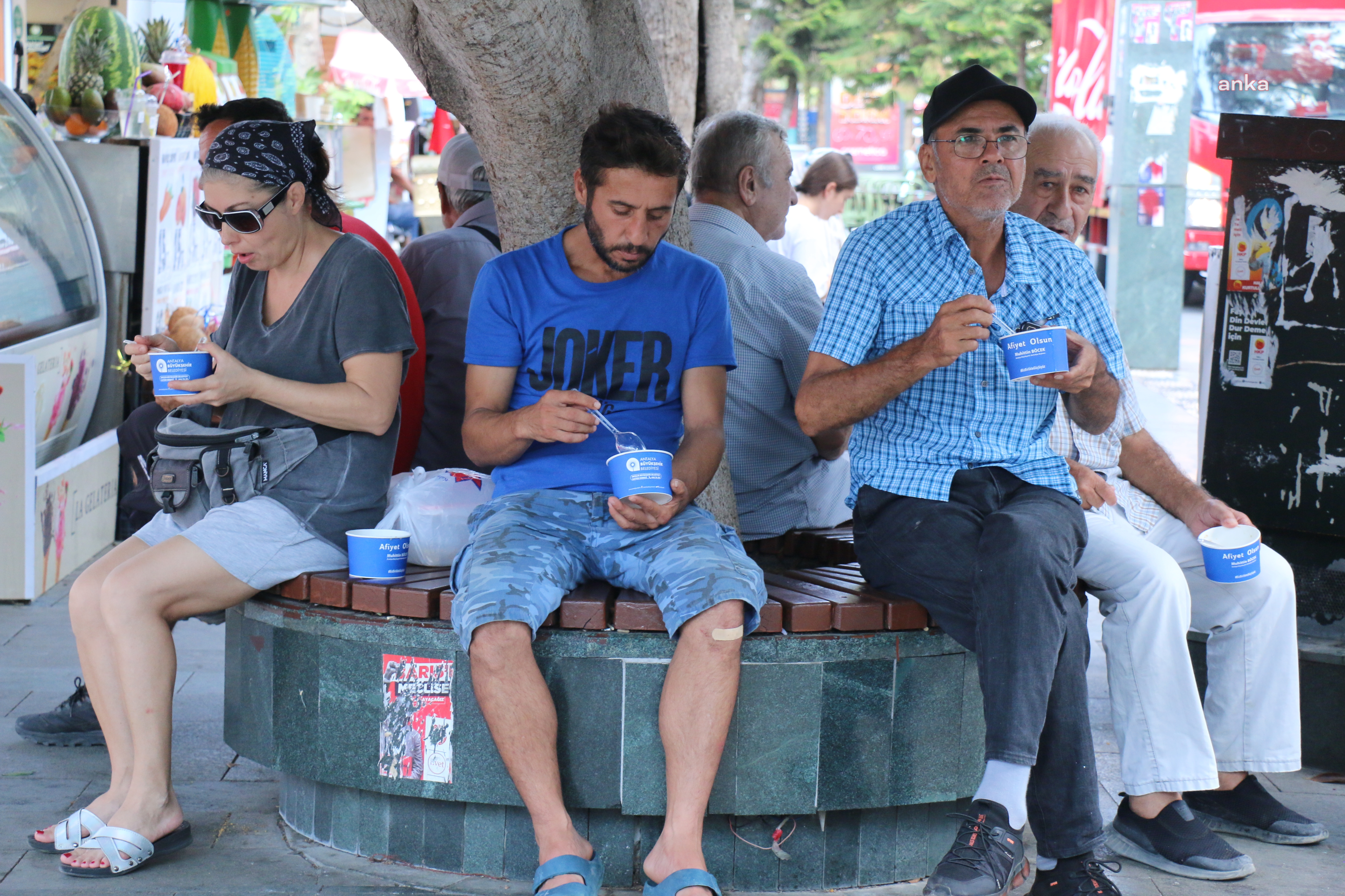 ANTALYA BÜYÜKŞEHİR BELEDİYESİ, AŞURE İKRAMINA DEVAM EDİYOR