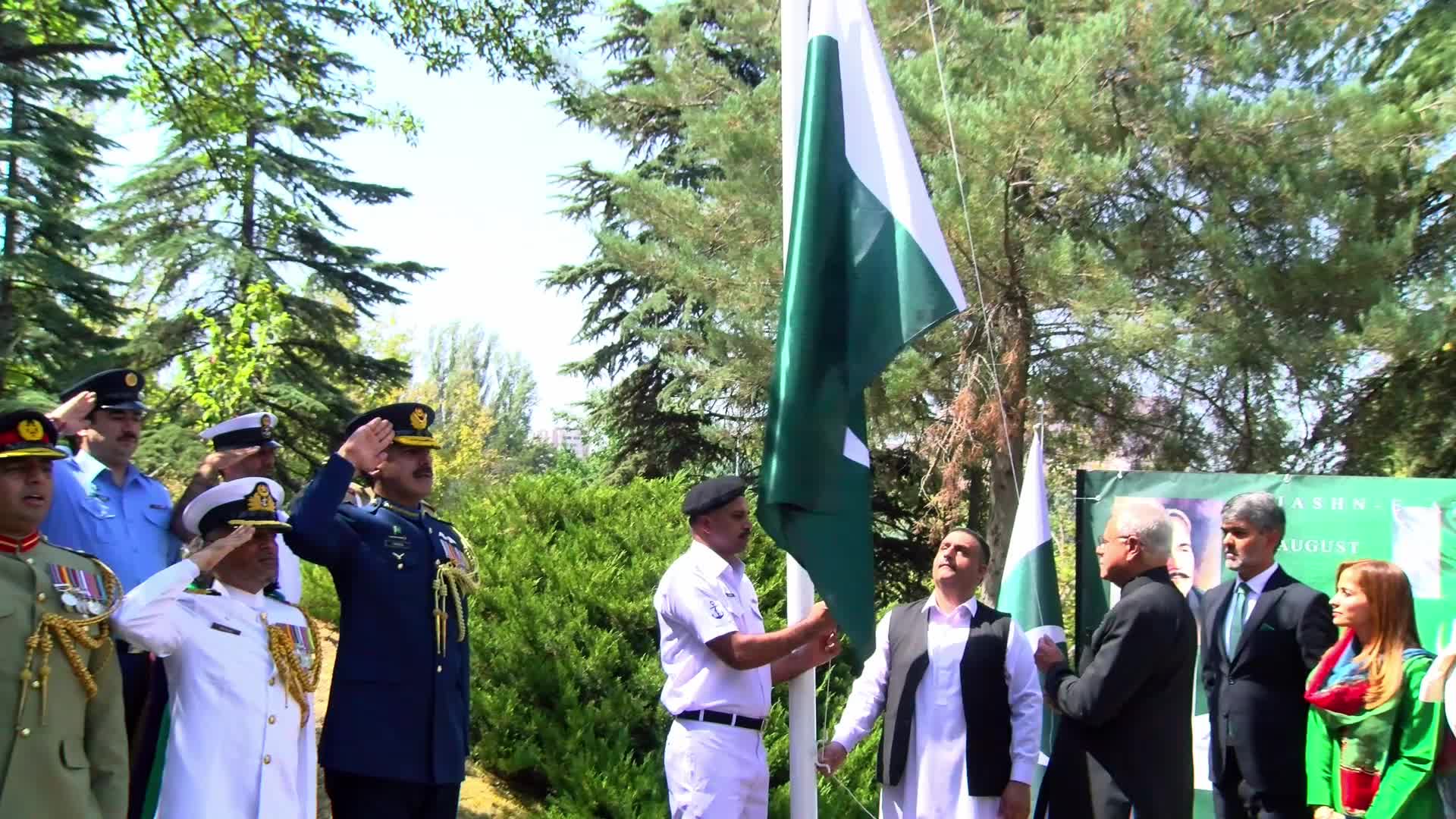 PAKİSTAN’IN BAĞIMSIZLIK GÜNÜ ANKARA’DA KUTLANDI… BÜYÜKELÇİ YUSUF CÜNEYD: ŞARTLAR NE OLURSA OLSUN PAKİSTAN HER ZAMAN TÜRKİYE’NİN YANINDA OLDU