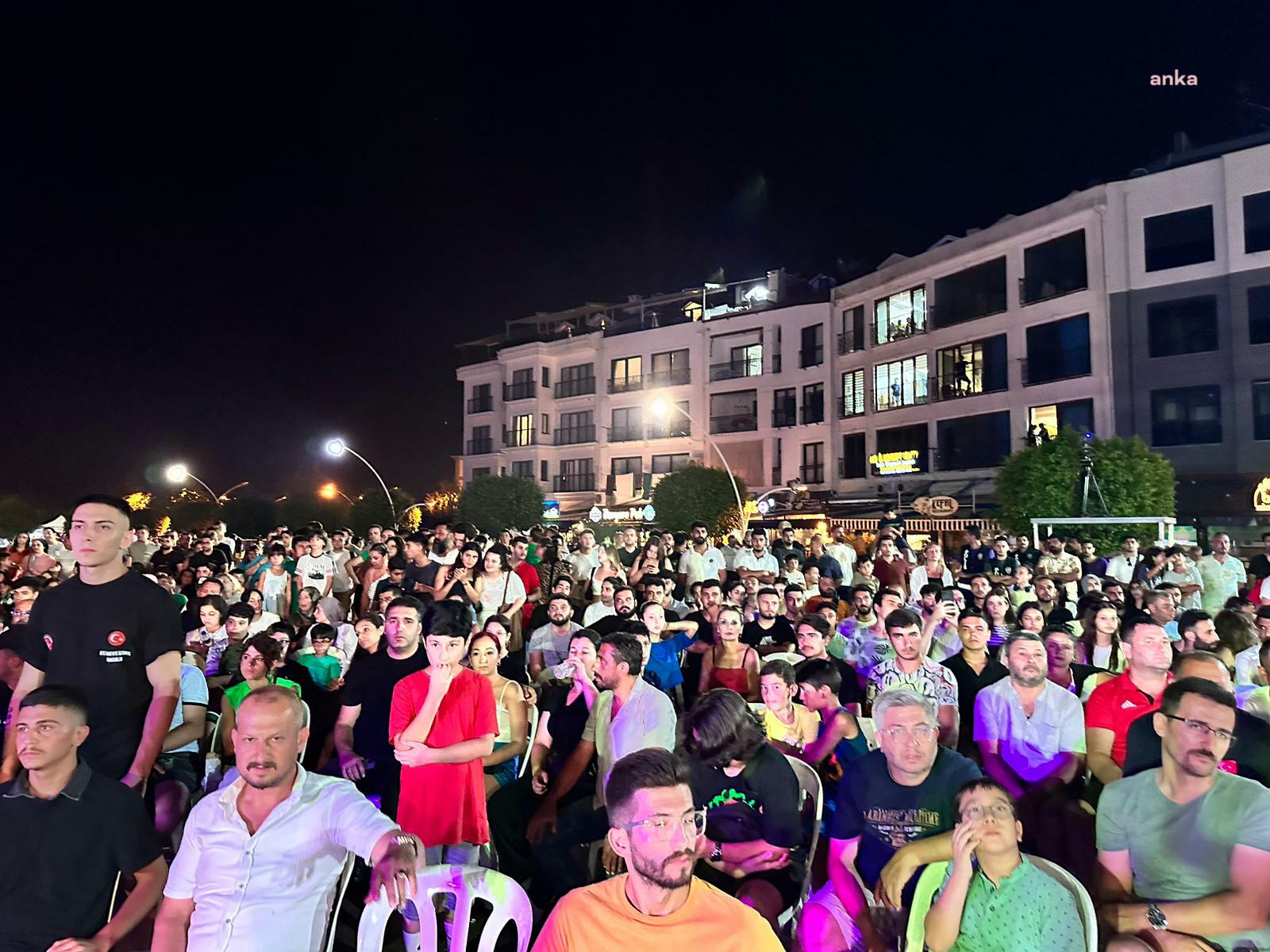FETHİYE BOKS OKULU’NUN GECESİNE YOĞUN İLGİ