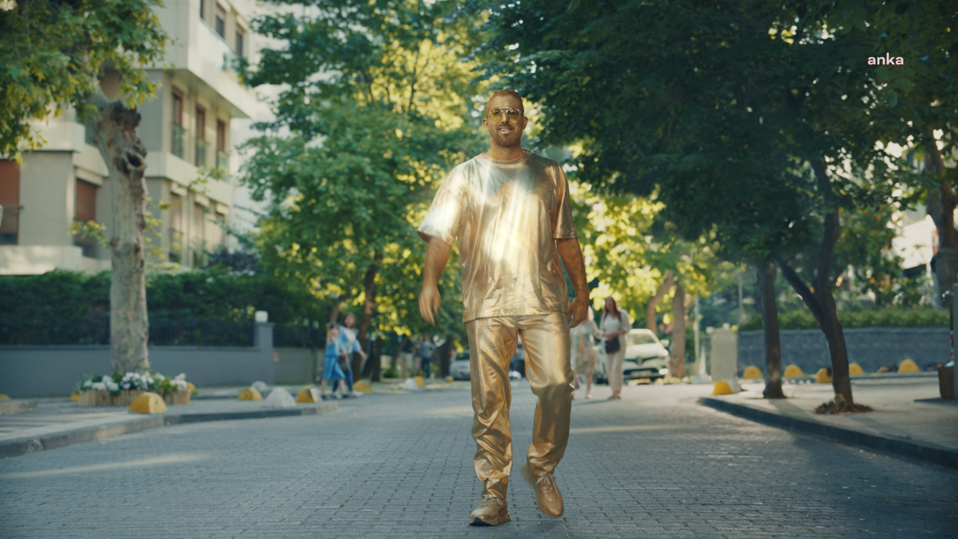 TURKCELL’İN FATURASIZ KULLANICILARI ‘GOLD’ AYRICALIĞIYLA KAZANACAK