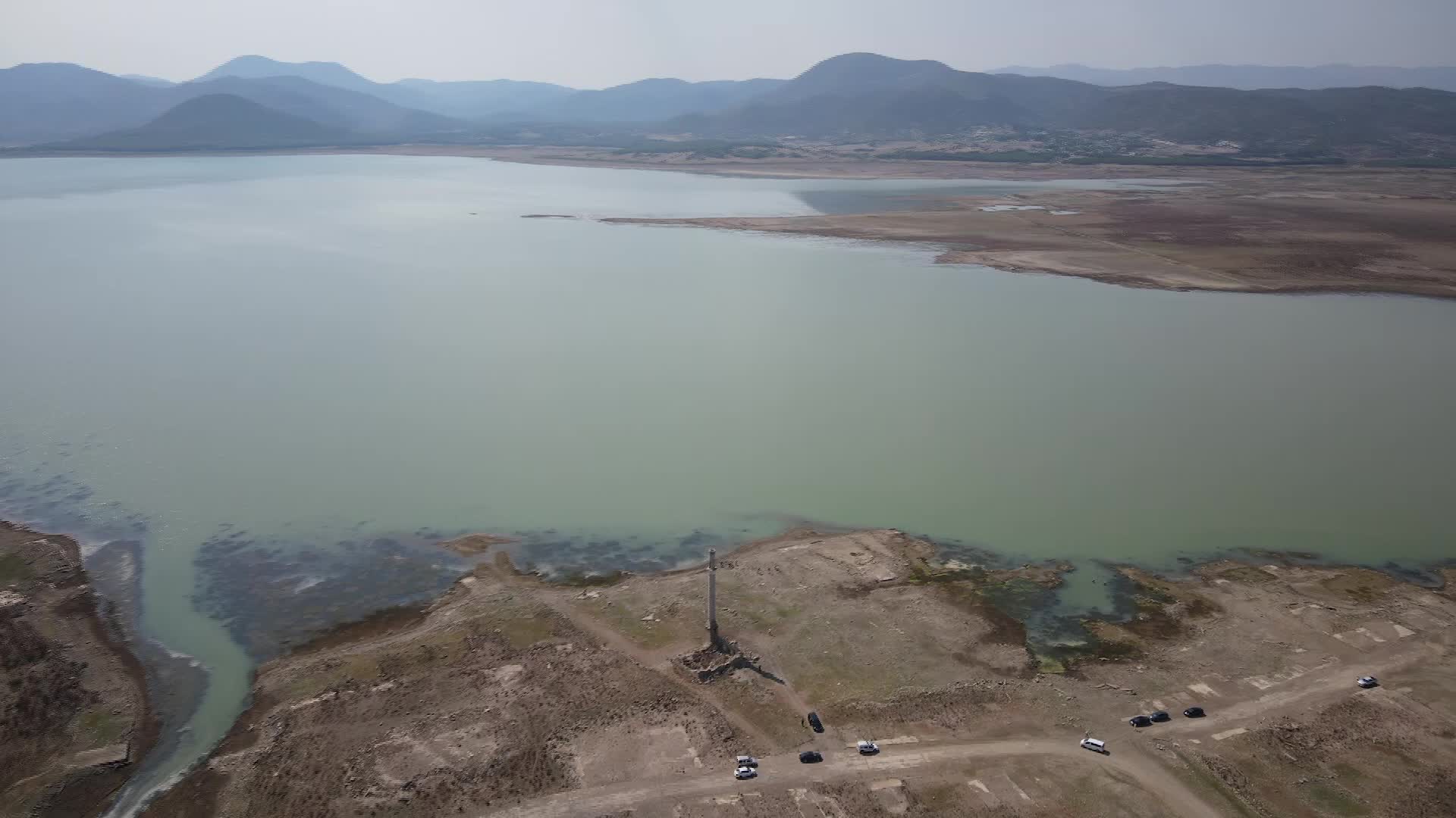 İZMİR BÜYÜKŞEHİR BELEDİYE BAŞKANI SOYER, TAHTALI BARAJI’NDAN SU TASARRUFU ÇAĞRISI YAPTI
