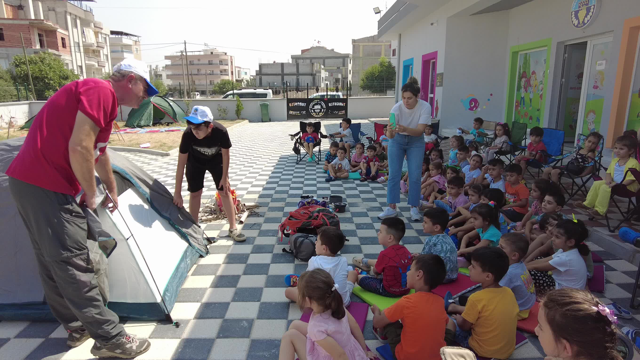 TURGUTLU BELEDİYESİ ÇOCUK KÜLTÜR SANAT MERKEZİ ÖĞRENCİLERİ DAĞCILIK SPORUYLA TANIŞTI