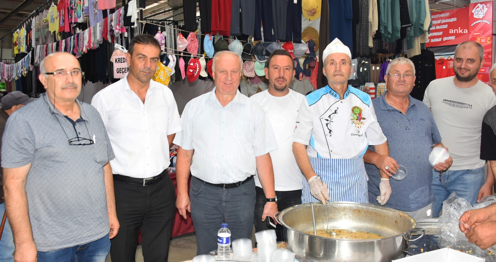 BOZÜYÜK BELEDİYE BAŞKAN YARDIMCILARI AŞURE İKRAMINA KATILDI