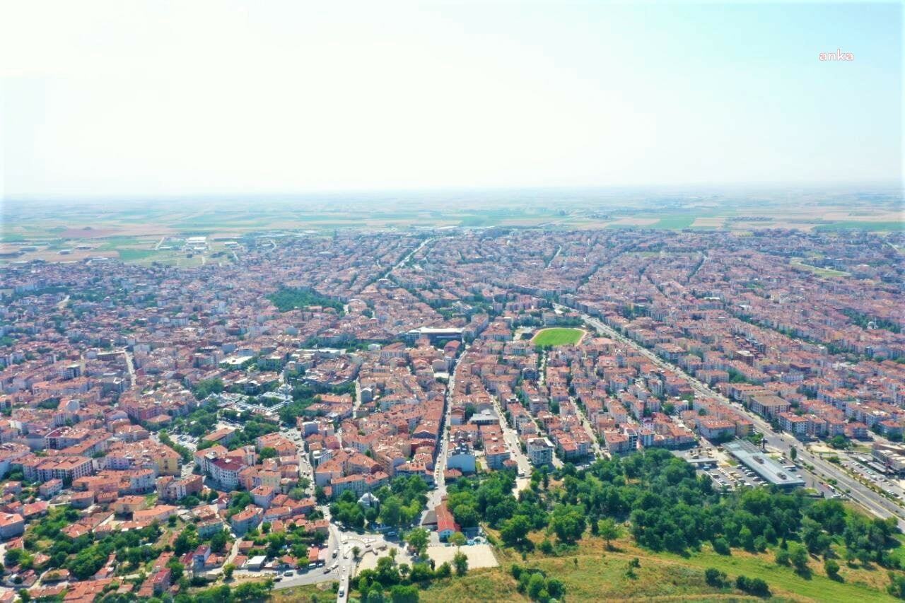 LÜLEBURGAZ’DA 2015’TEN BUGÜNE DEPREME DAYANIKSIZ 159 BİNA YIKILDI
