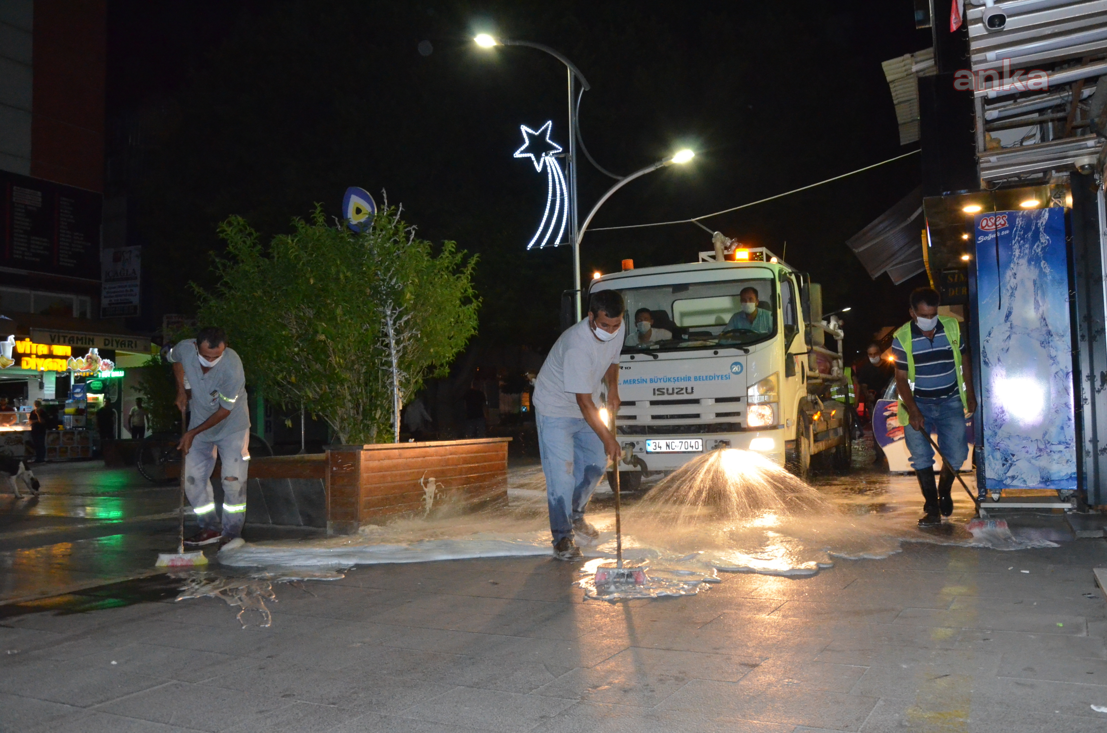 MERSİN BÜYÜKŞEHİR BELEDİYESİ HİJYEN KONUSUNDAKİ ÇALIŞMALARINA DEVAM EDİYOR