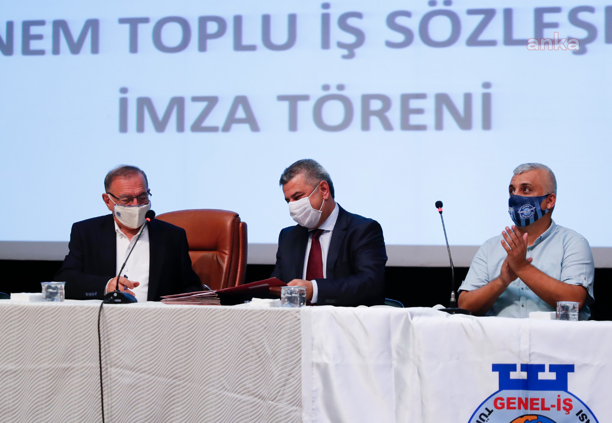 SEYHAN’DA TOPLU İŞ SÖZLEŞMESİ İMZALANDI