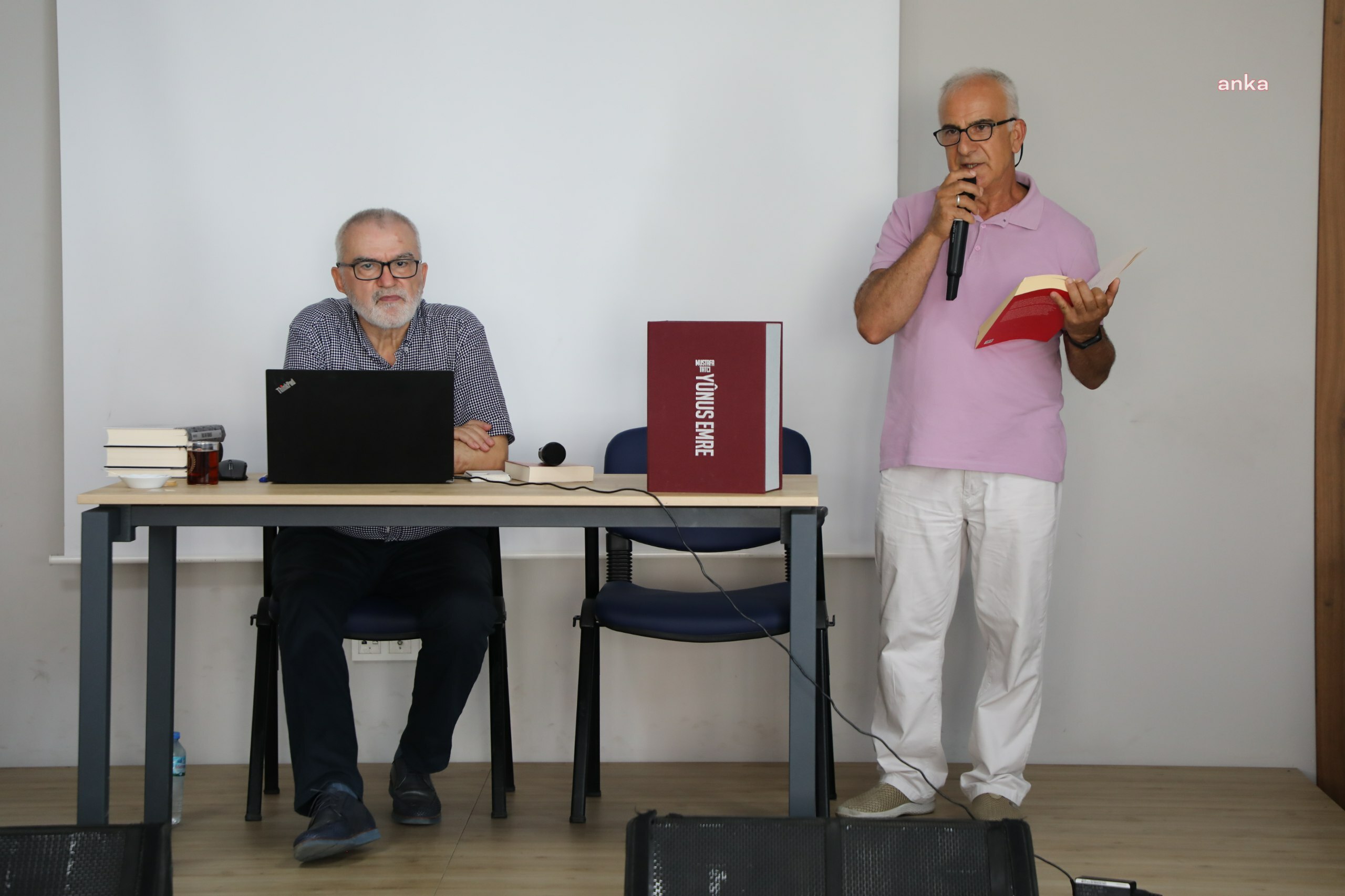 EDREMİT BELEDİYESİ’NDEN “SEVGİ DİLİMİZ YUNUS EMRE” SÖYLEŞİSİ