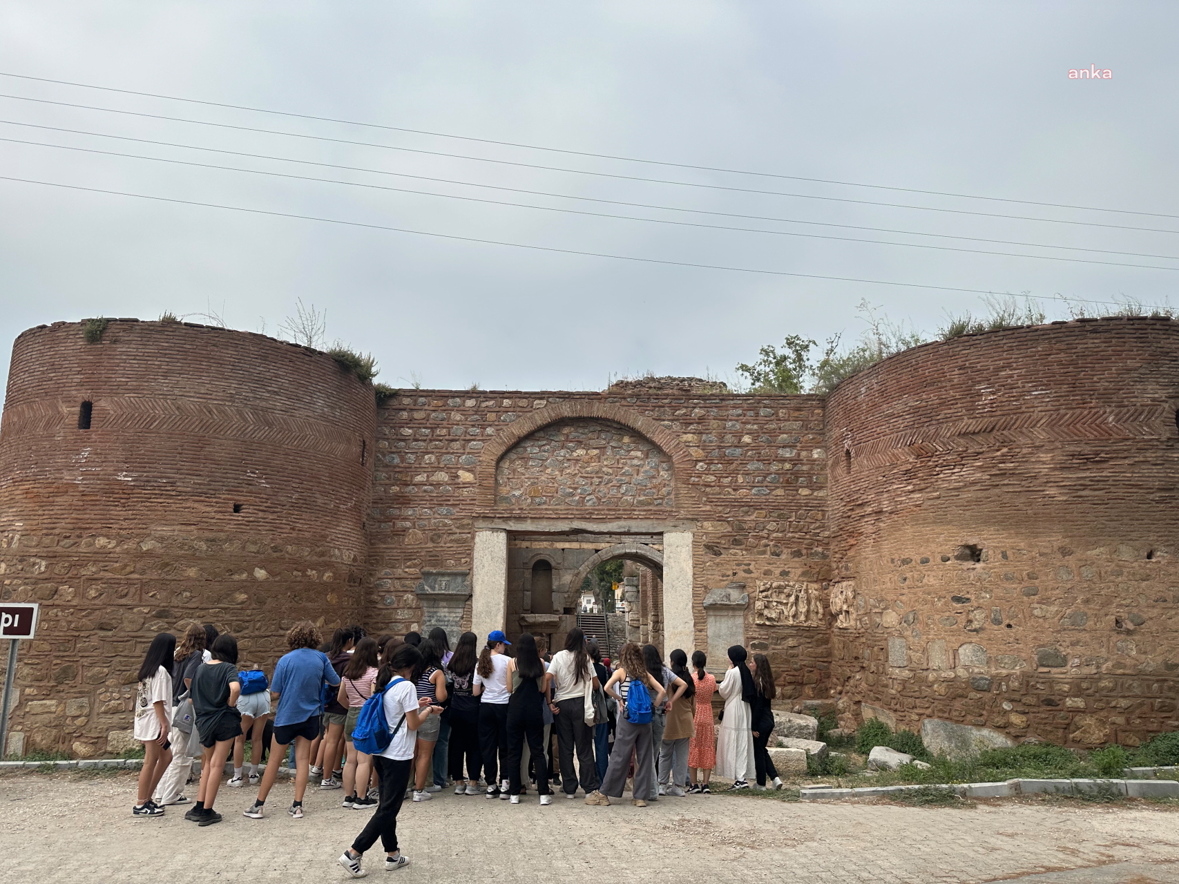 KÜÇÜKÇEKMECE BELEDİYESİ ‘GENÇLİK KAMPI’ DÜZENLEDİ
