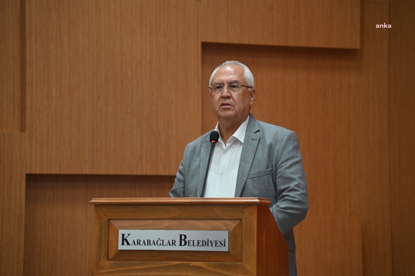KARABAĞLAR'DA "45 SANİYE" SEMİNERİ DÜZENLENDİ