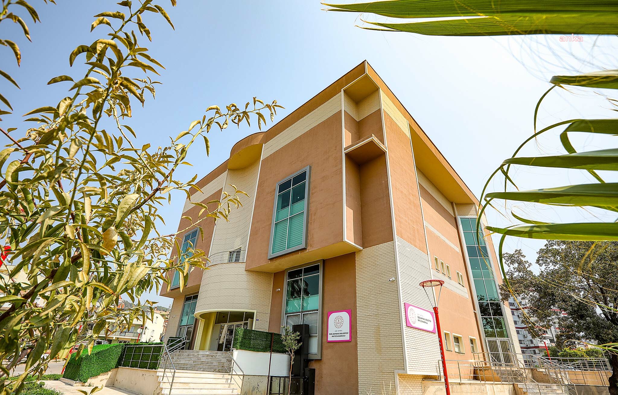 BAYRAKLI BELEDİYESİ’NİN POSTACILAR’DA HİZMETE AÇACAĞI OKULUN İSMİNİ ÇOCUKLAR BELİRLEDİ
