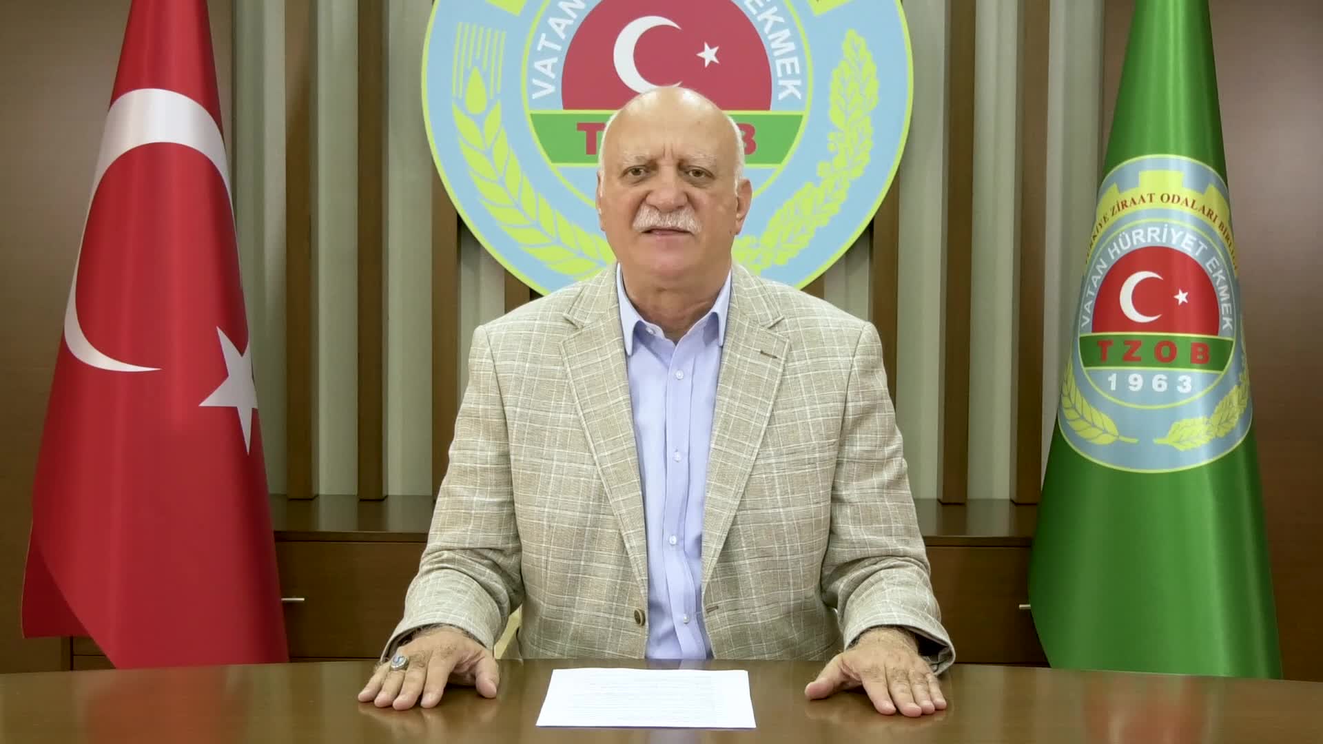 TZOB BAŞKANI BAYRAKTAR: MISIRDA FİYATLAR GEÇEN YILIN GERİSİNDE SEYREDİYOR. TMO, ÜRETİCİNİN GELİRİNİ KORUYACAK ŞEKİLDE MISIR FİYATINI BİR AN ÖNCE AÇIKLAMALIDIR"