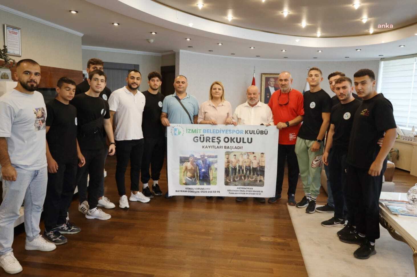 İZMİT BELEDİYESİ, ÜCRETSİZ GÜREŞ OKULU AÇIYOR