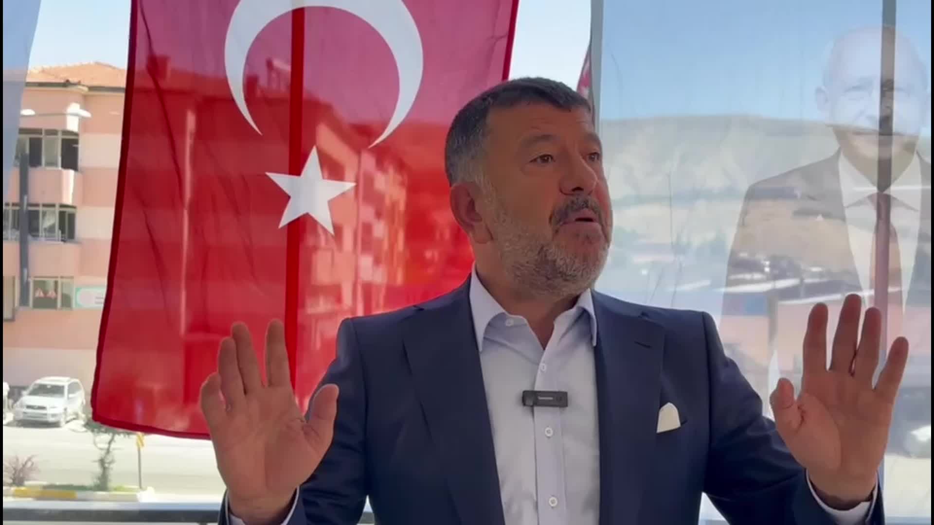 VELİ AĞBABA: MEMLEKETİ BATIRDILAR, EKONOMİYİ BATIRDILAR, ŞİMDİ KUR KORUMALI MEVDUATTAN ÇIKMAYA ÇALIŞIYORLAR