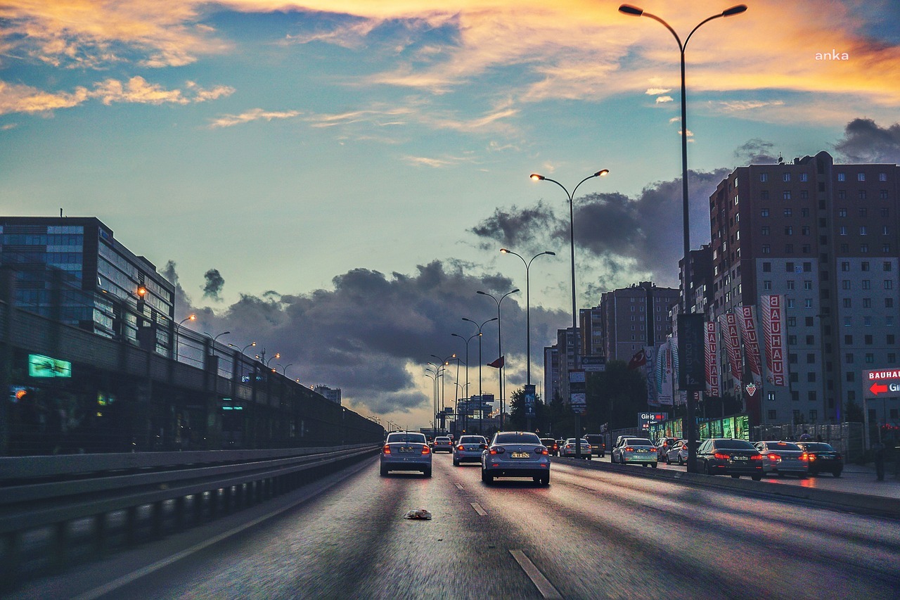 TÜİK: TEMMUZDA 232 BİN 253 ADET TAŞITIN TRAFİĞE KAYDI YAPILDI