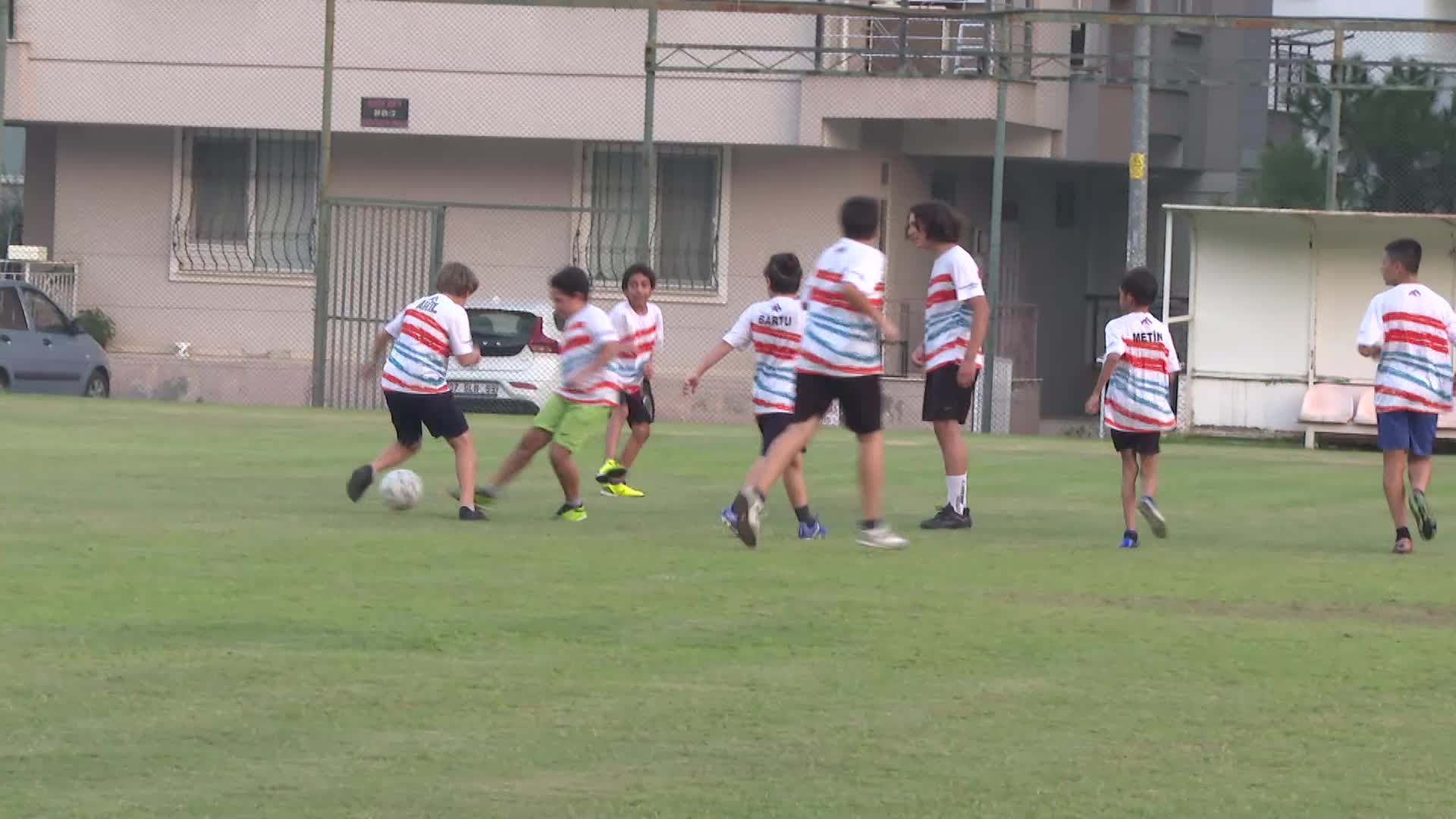 KONYAALTI BELEDİYESİ’NİN ÜCRETSİZ YAZ SPOR KURSLARINDA SERTİFİKALAR VERİLDİ