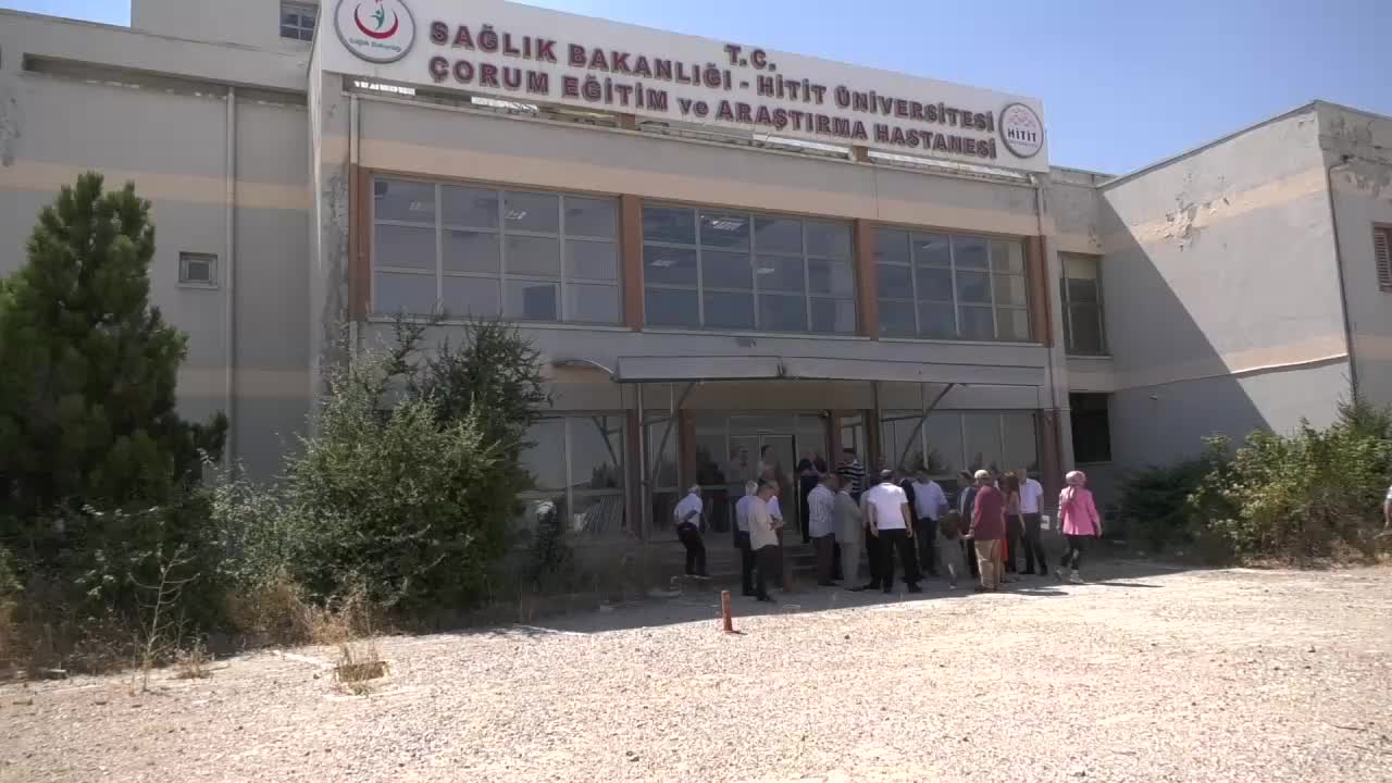ÇORUM DEVLET HASTANESİ İHALESİNİN KATILIM OLMAMASI NEDENİYLE ÜÇÜNCÜ KEZ İPTAL EDİLMESİ TEPKİ ÇEKTİ