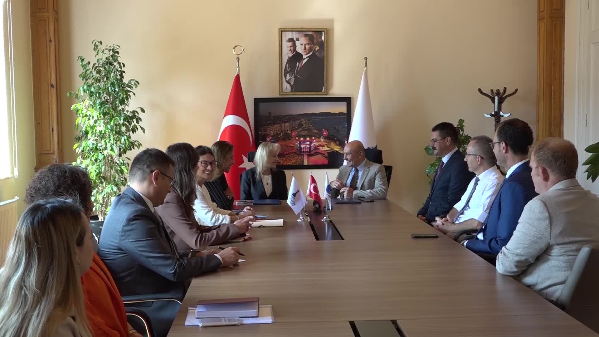 NARLIDERE METROSU İÇİN SON KREDİ İMZASI DA ATILDI