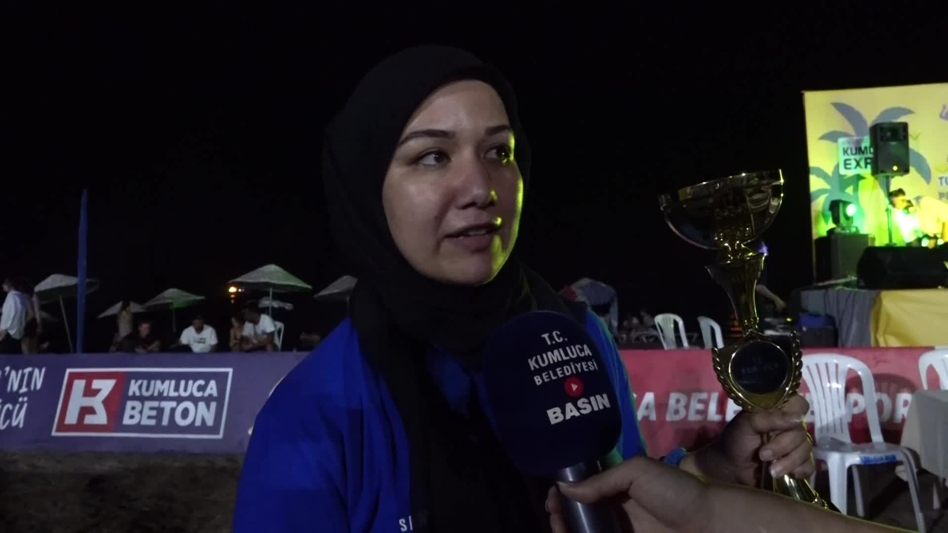 ADRASAN TURİZM ŞENLİĞİ PLAJ VOLEYBOLU TURNUVASI'NDA ŞAMPİYON BELLİ OLDU