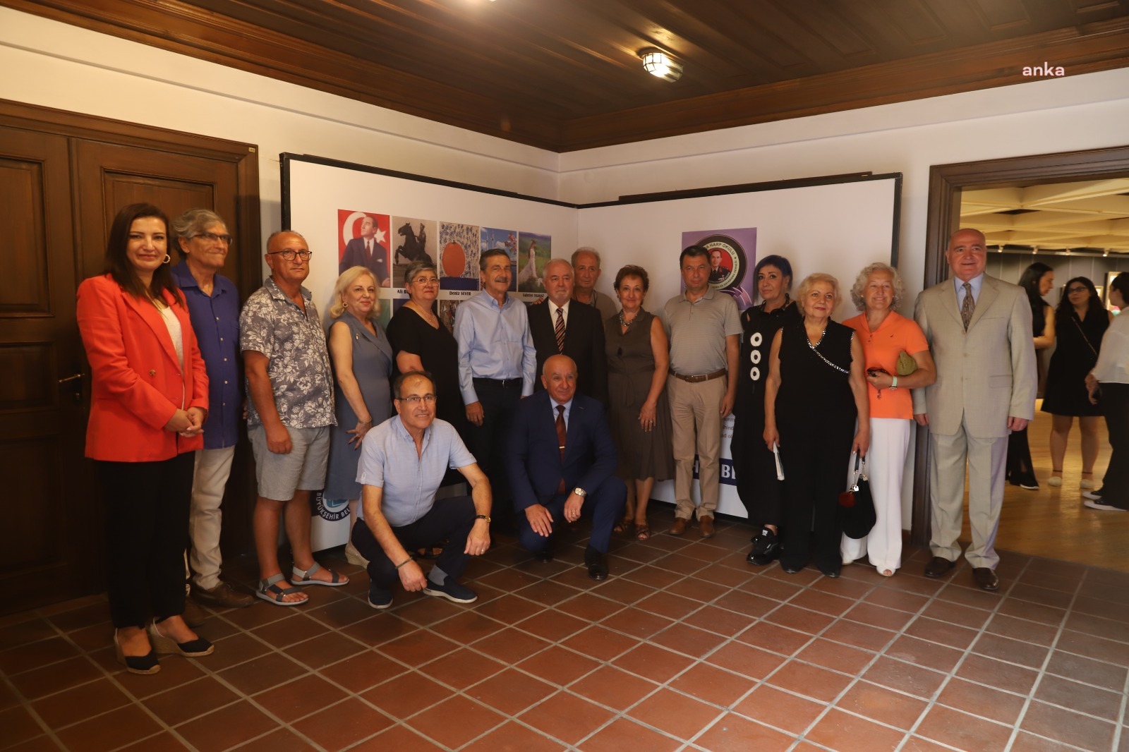 TÜMGENERAL SELAHATTİN KISACIK ANISINA DÜZENLENEN "SANAT 76 KARMA RESİM SERGİSİ" ESKİŞEHİR'DE AÇILDI
