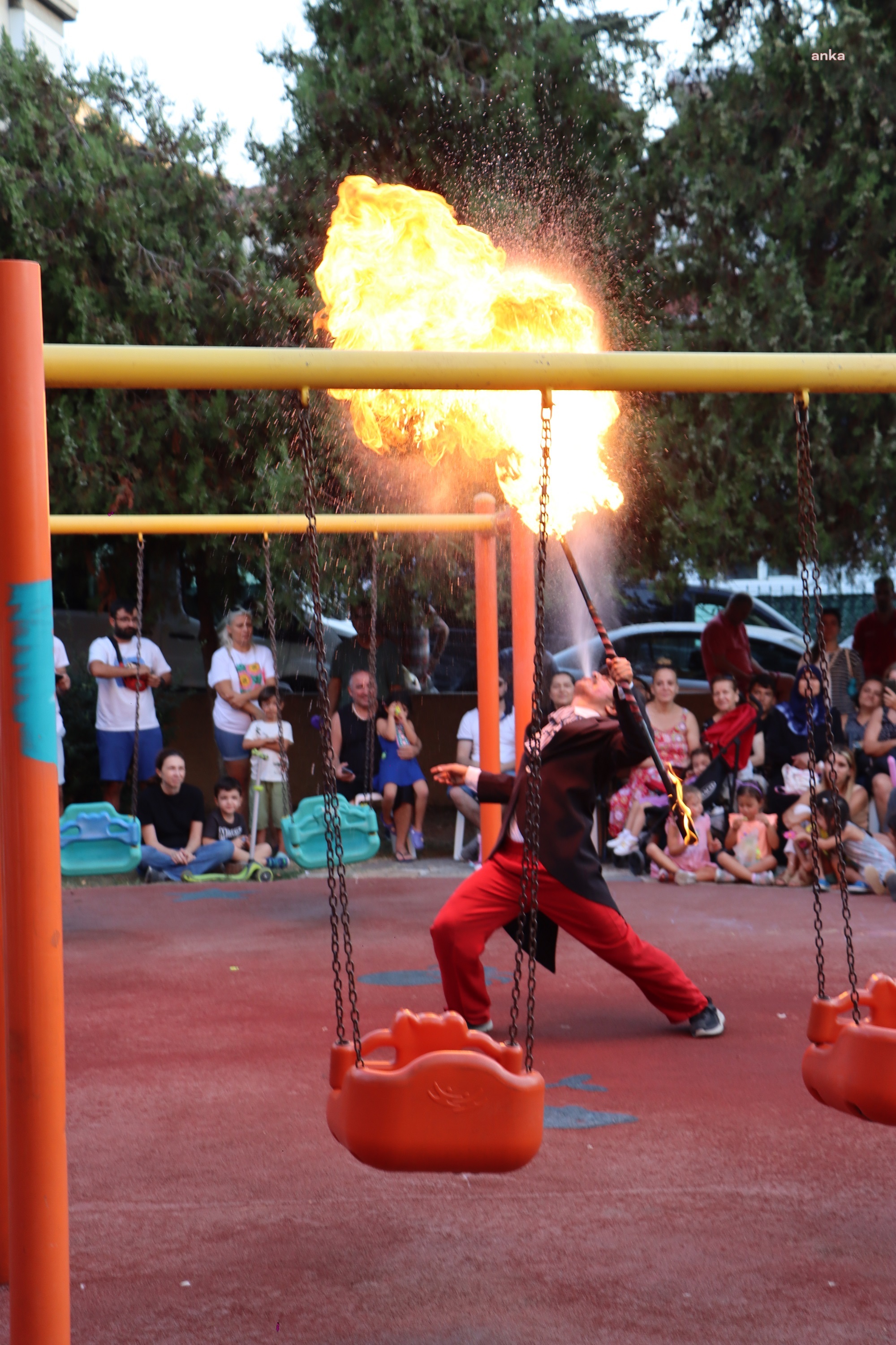 MALTEPE’NİN SOKAKLARI FESTİVALLE RENKLENDİ
