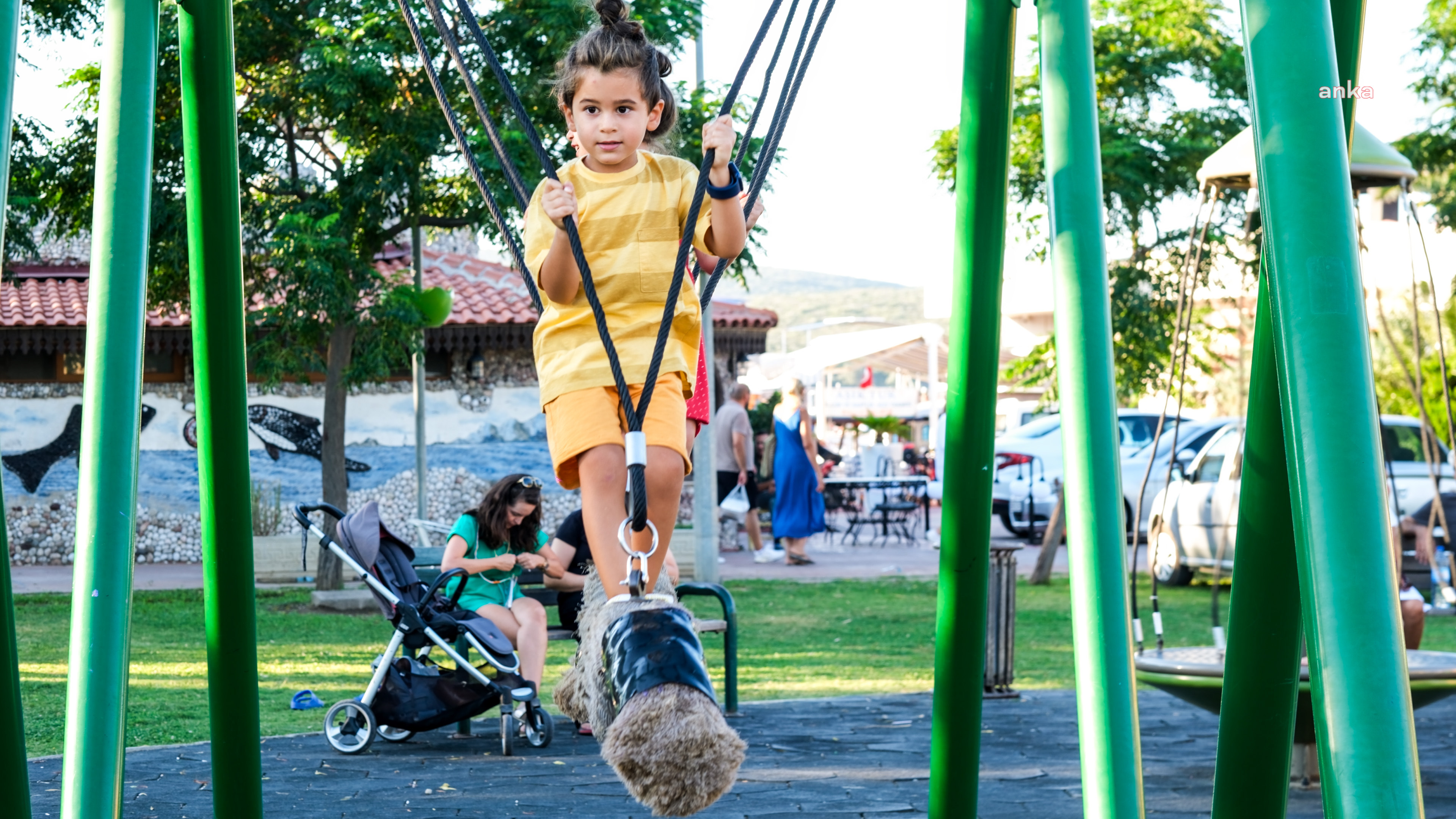 SEFERİHİSAR’DA YEŞİL ALAN VE PARK SEFERBERLİĞİ