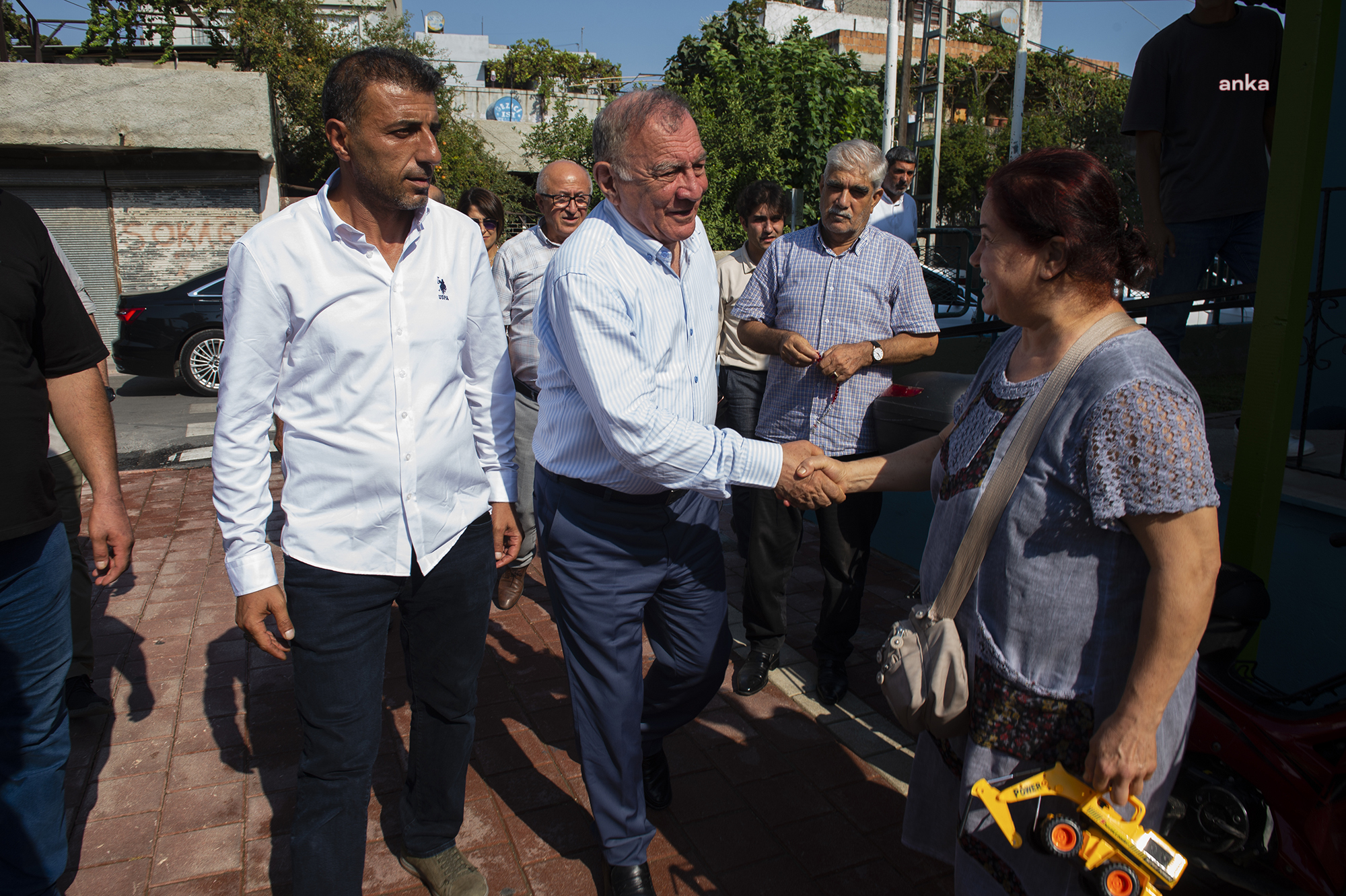 SEYHAN BELEDİYE BAŞKANI AKAY’DAN BİR GÜNDE 4 MAHALLE ZİYARETİ