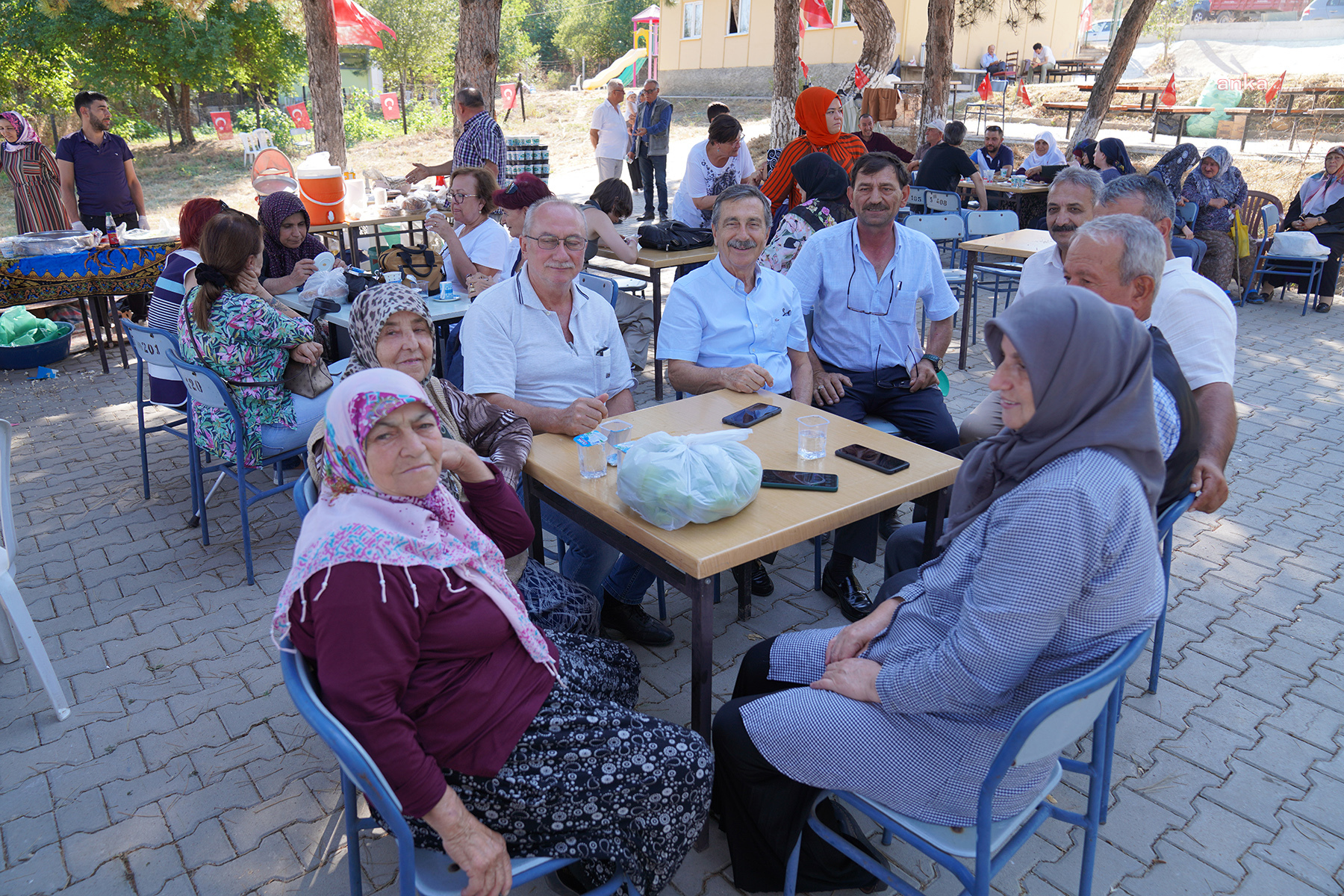 TEPEBAŞI'NDA ÇOCUK SANAT ŞENLİĞİ’NİN 4’ÜNCÜSÜ DÜZENLENDİ